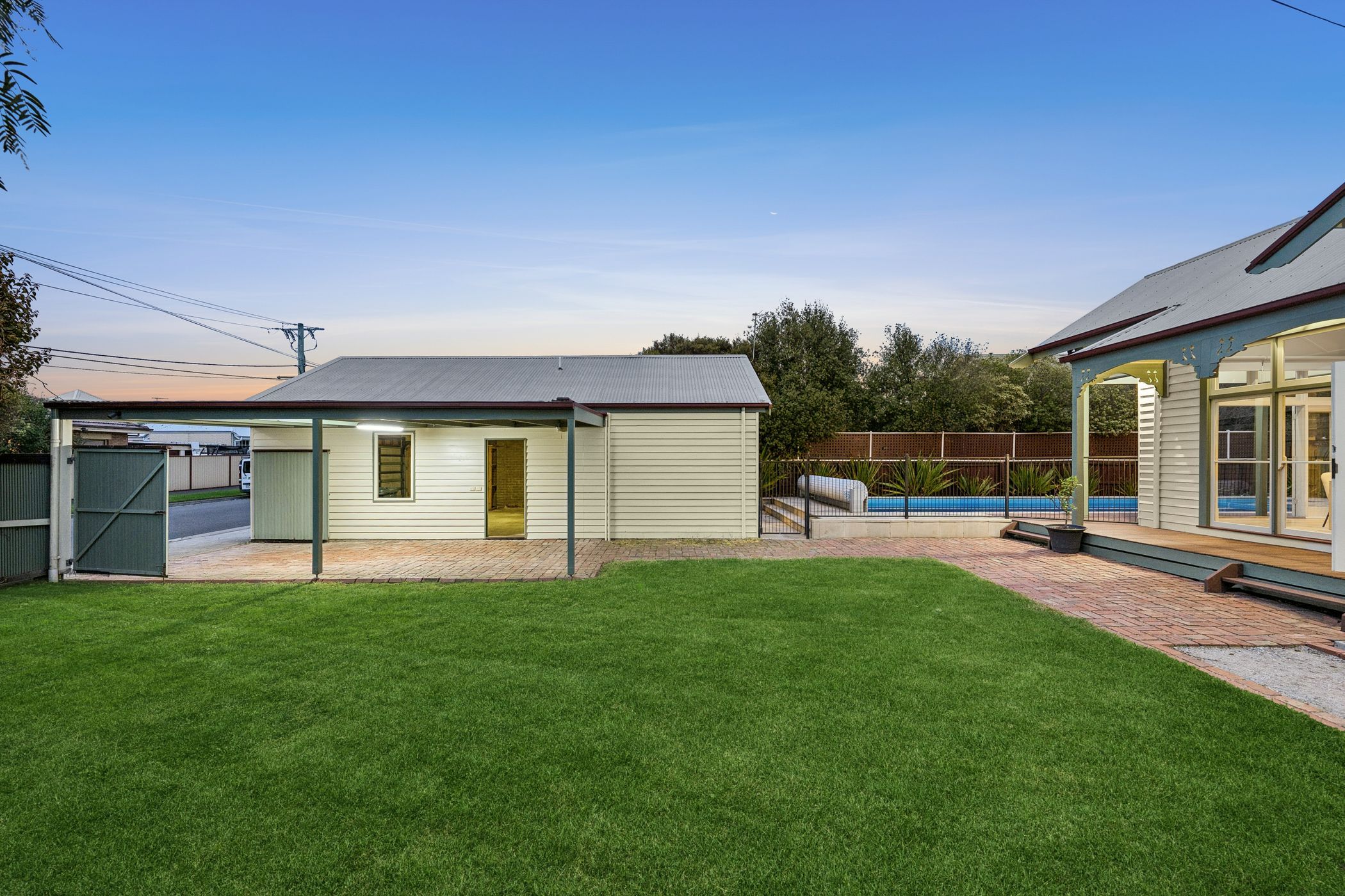 7 Balmoral Crescent — photo 20 of 30