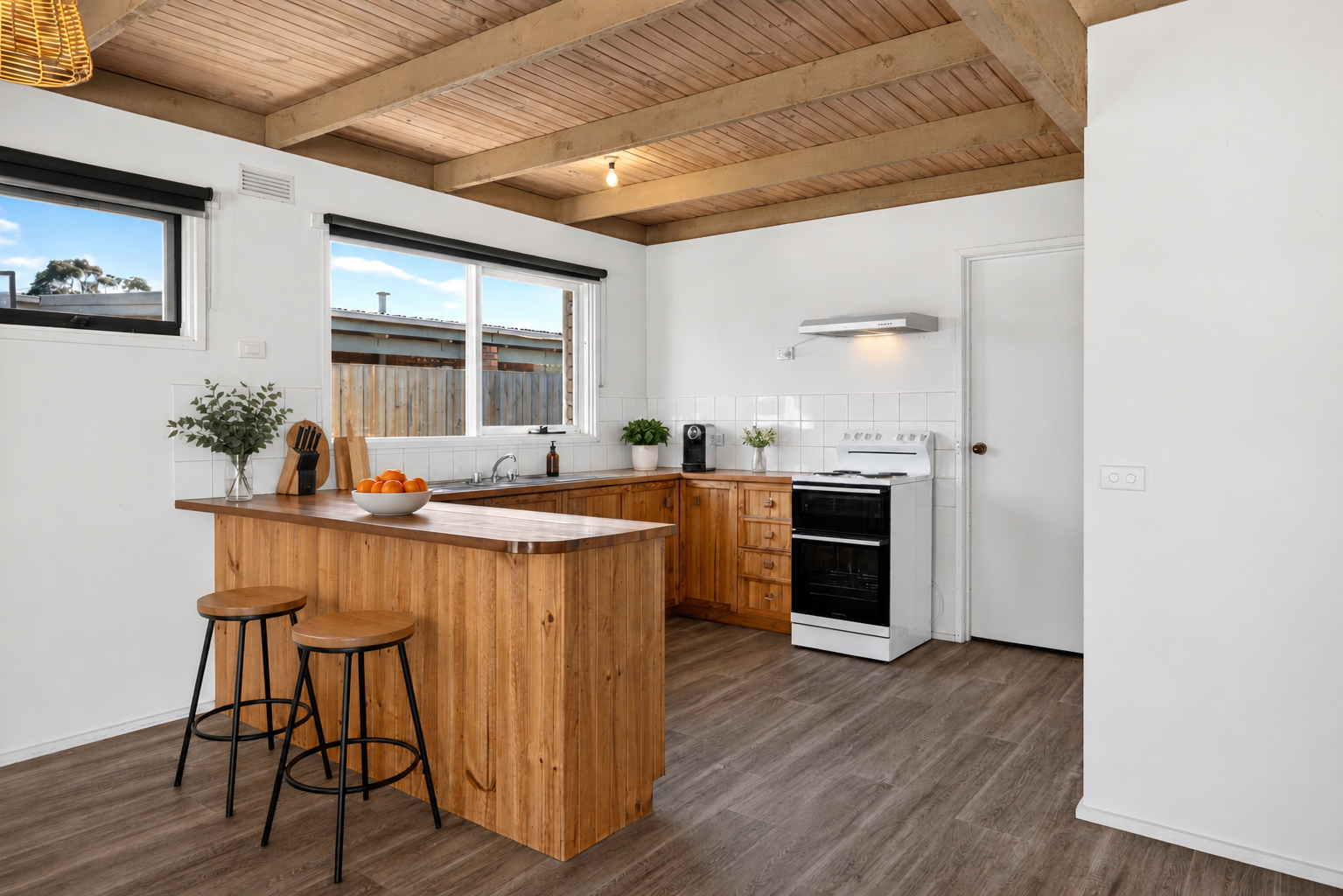 55 Potton Avenue — photo 4 of 19