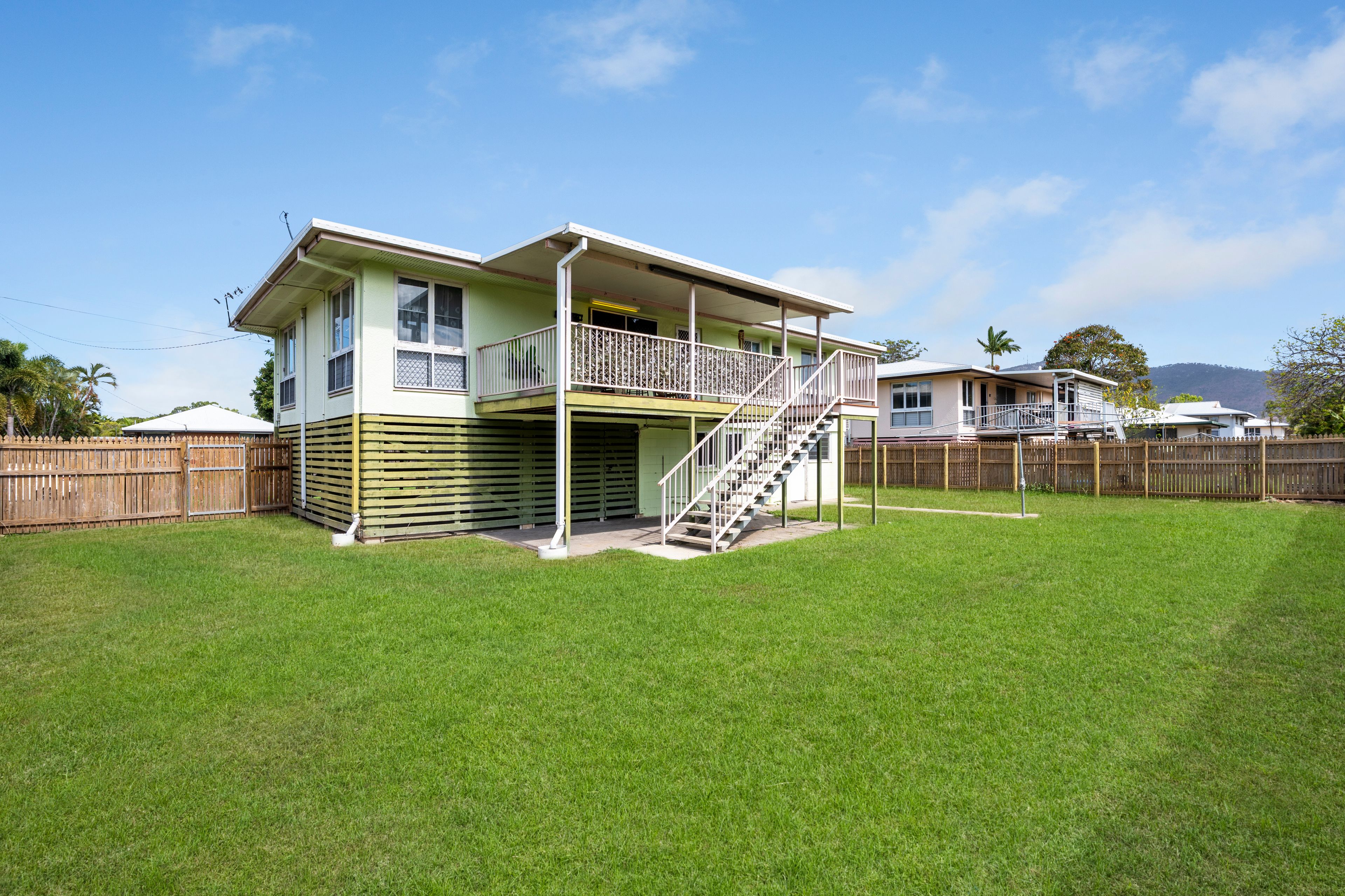 5 Barcroft Street — photo 14 of 15