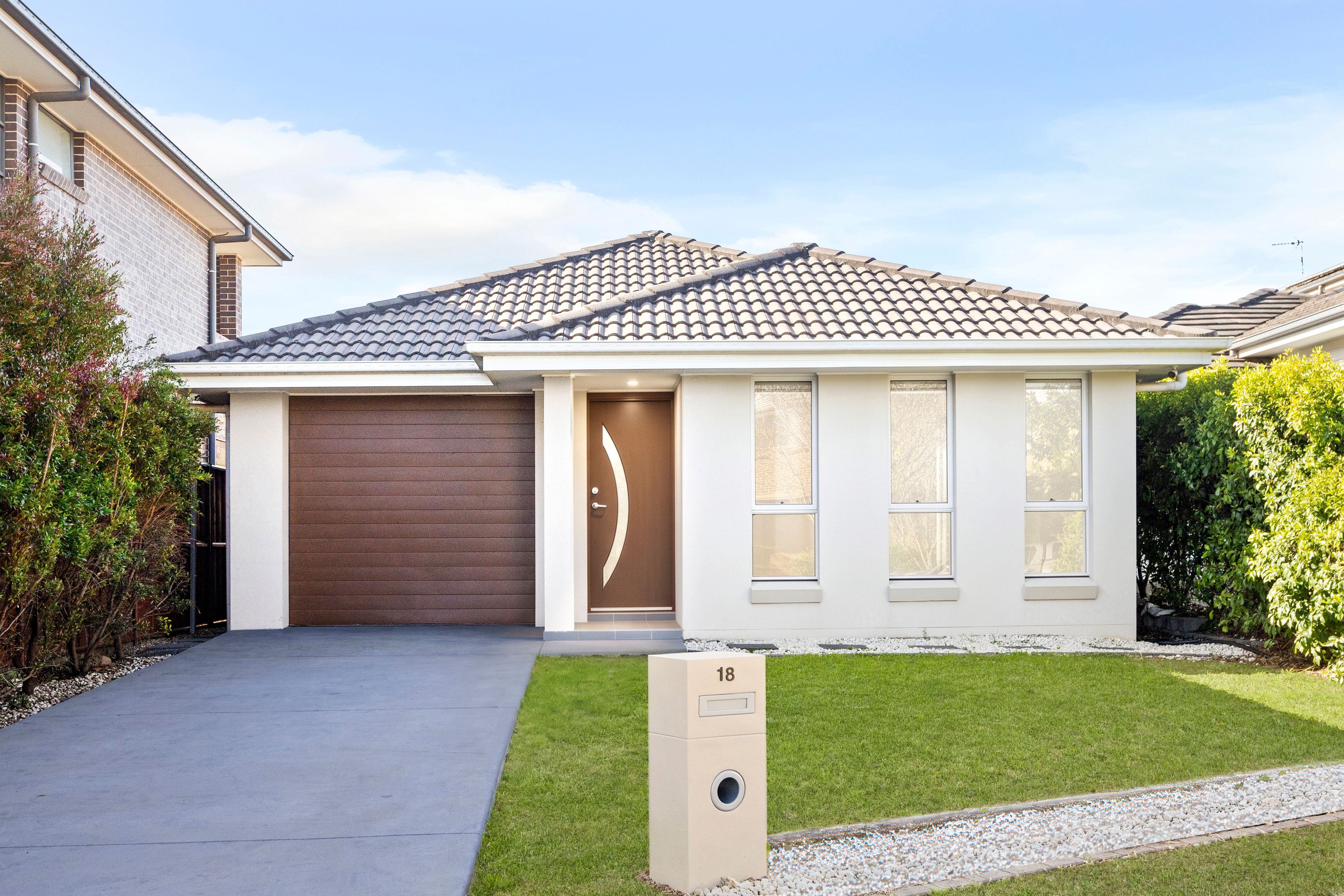 18 Jacqui Avenue — photo from Ray White Schofields