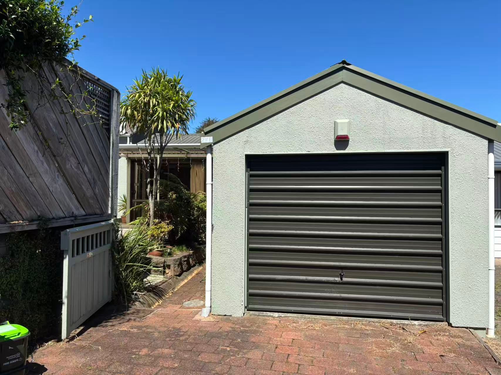 2/27 Marriott Road, Pakuranga, Manukau City