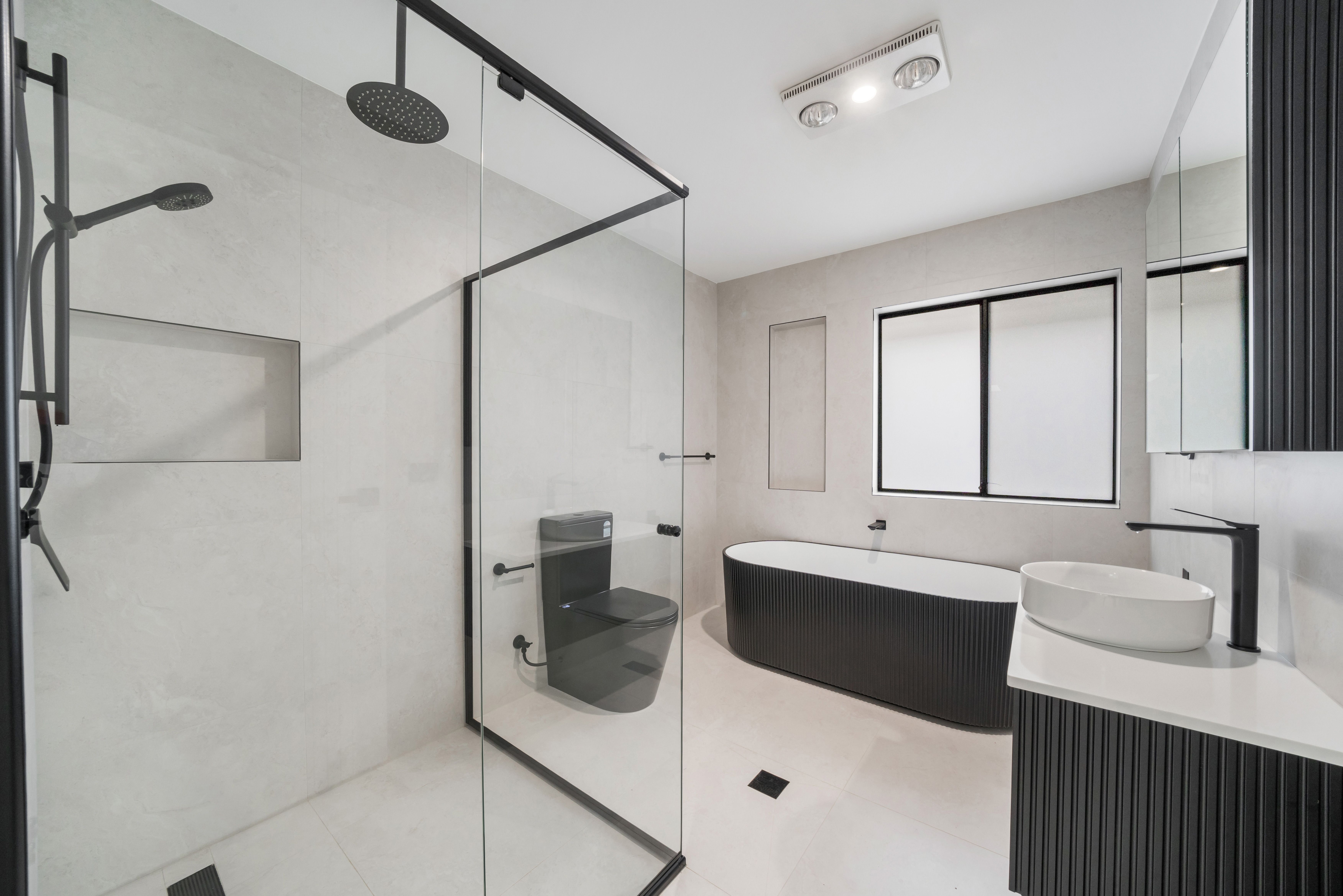 72 Oliveri Crescent — photo 18 of 19