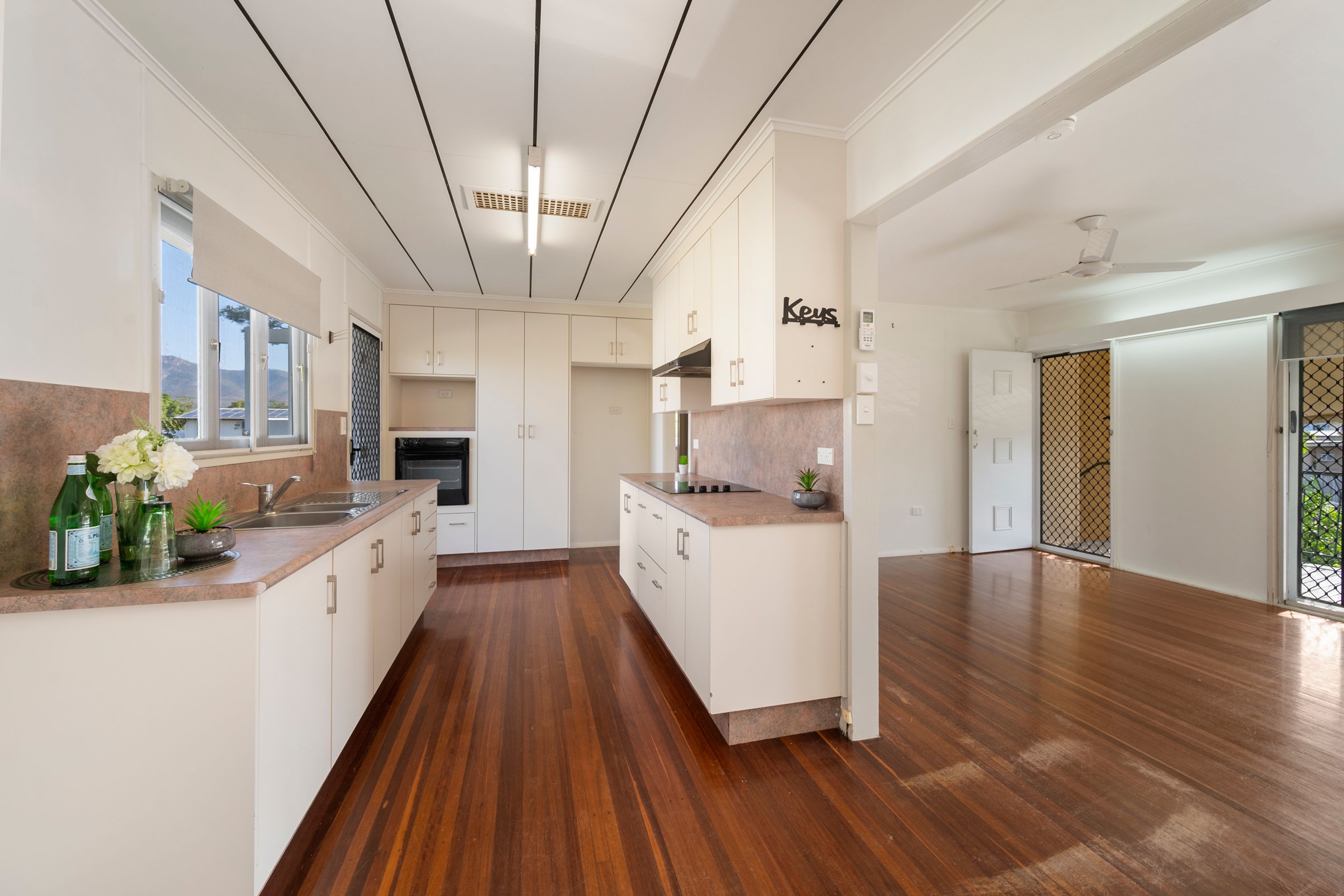 37 Acheron Avenue, Cranbrook, QLD 4814