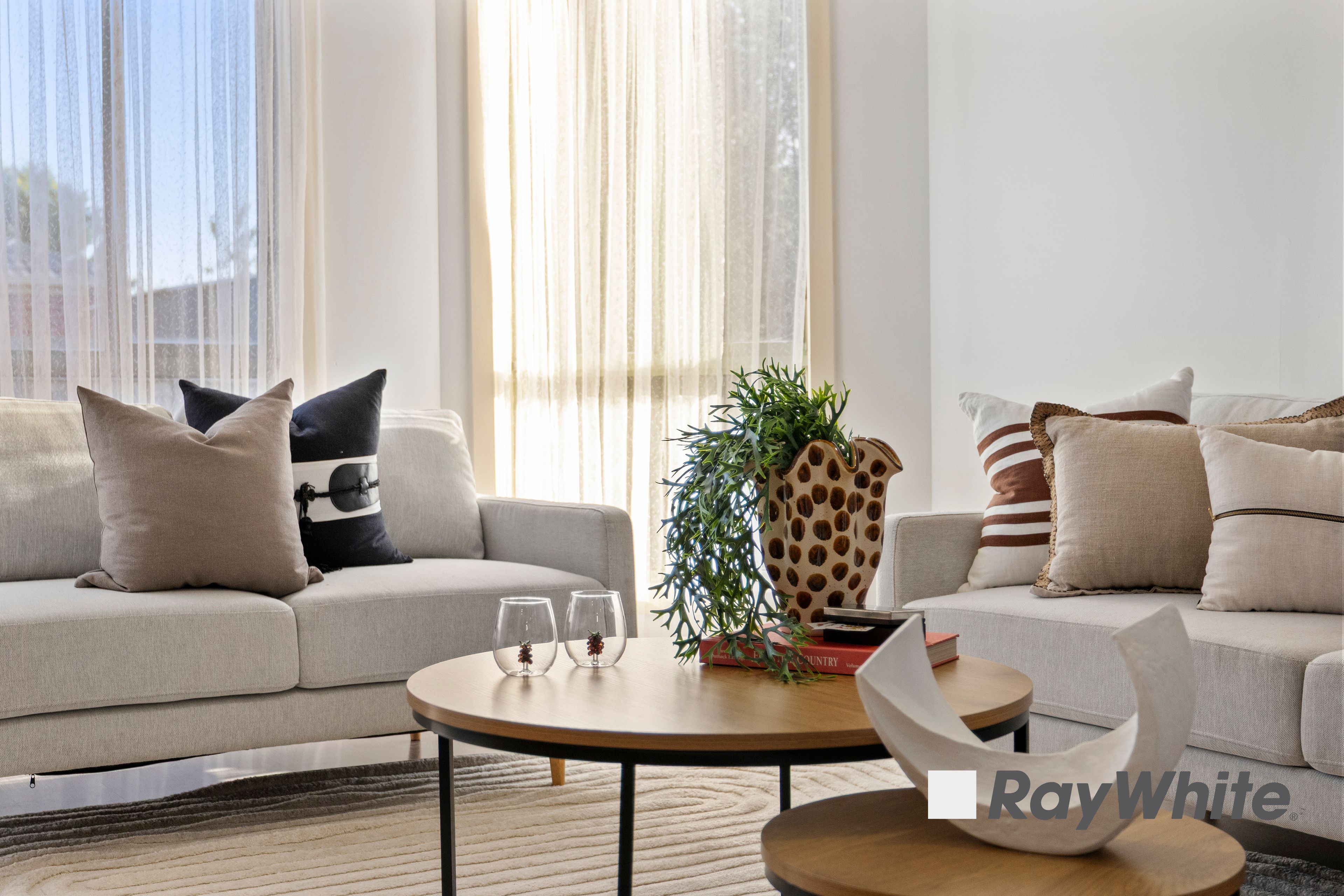 13 Palais Close, Narre Warren South, VIC 3805