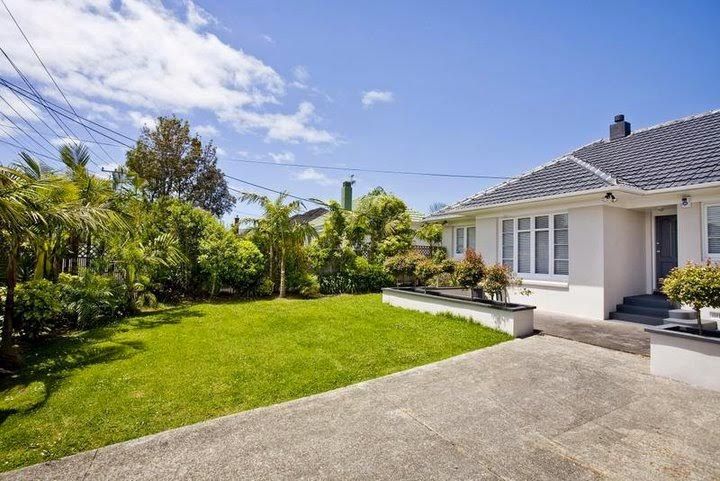 60 Eversleigh Road, Belmont, North Shore City