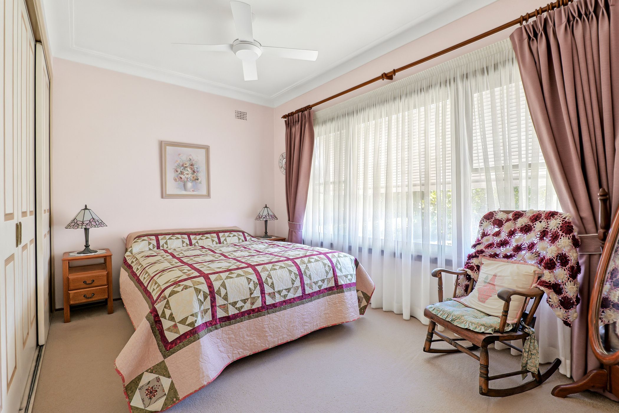 27 Pecks Road — photo 8 of 12