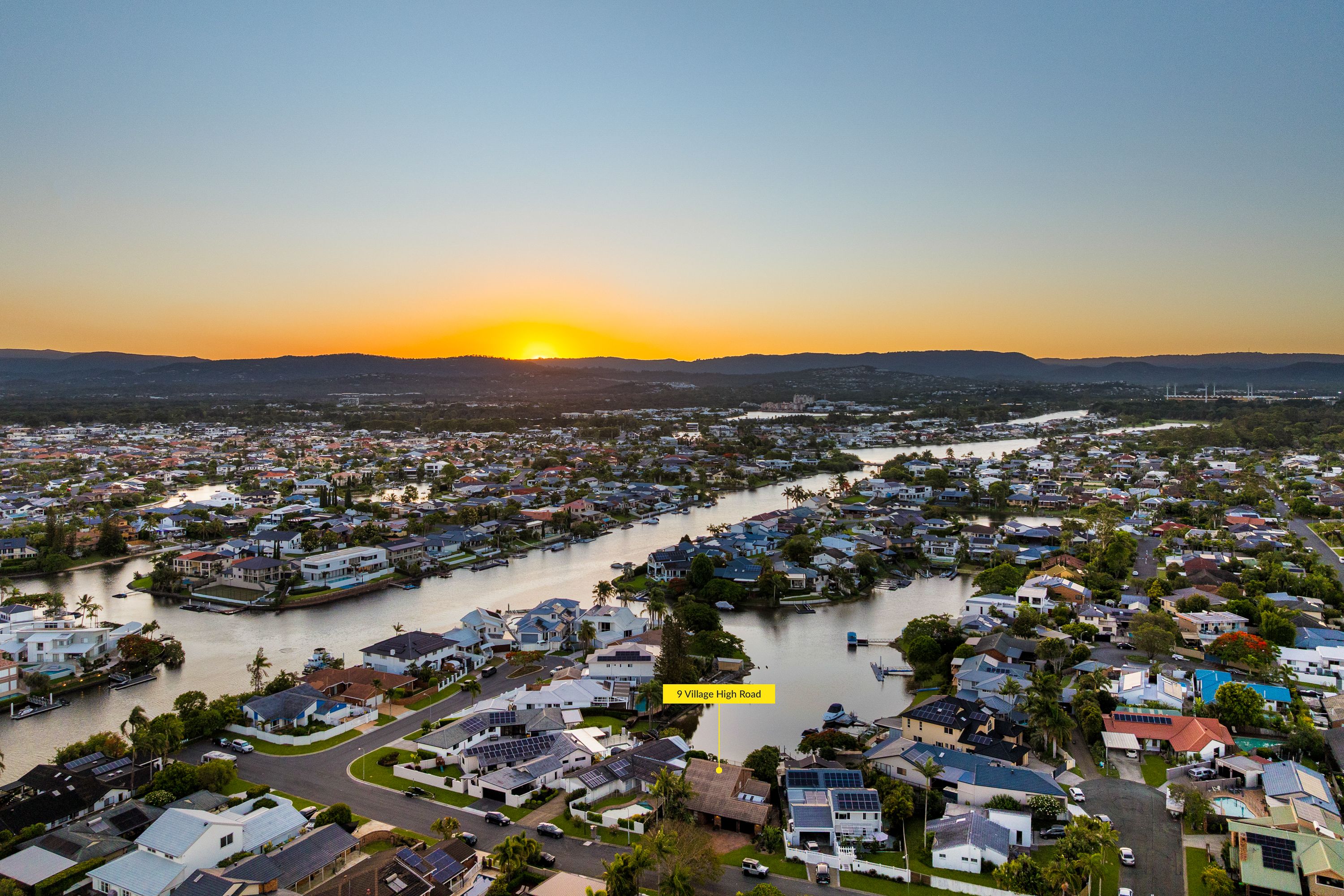 9 Village High Road, Benowa Waters, QLD 4217 - Sold House - Ray White ...