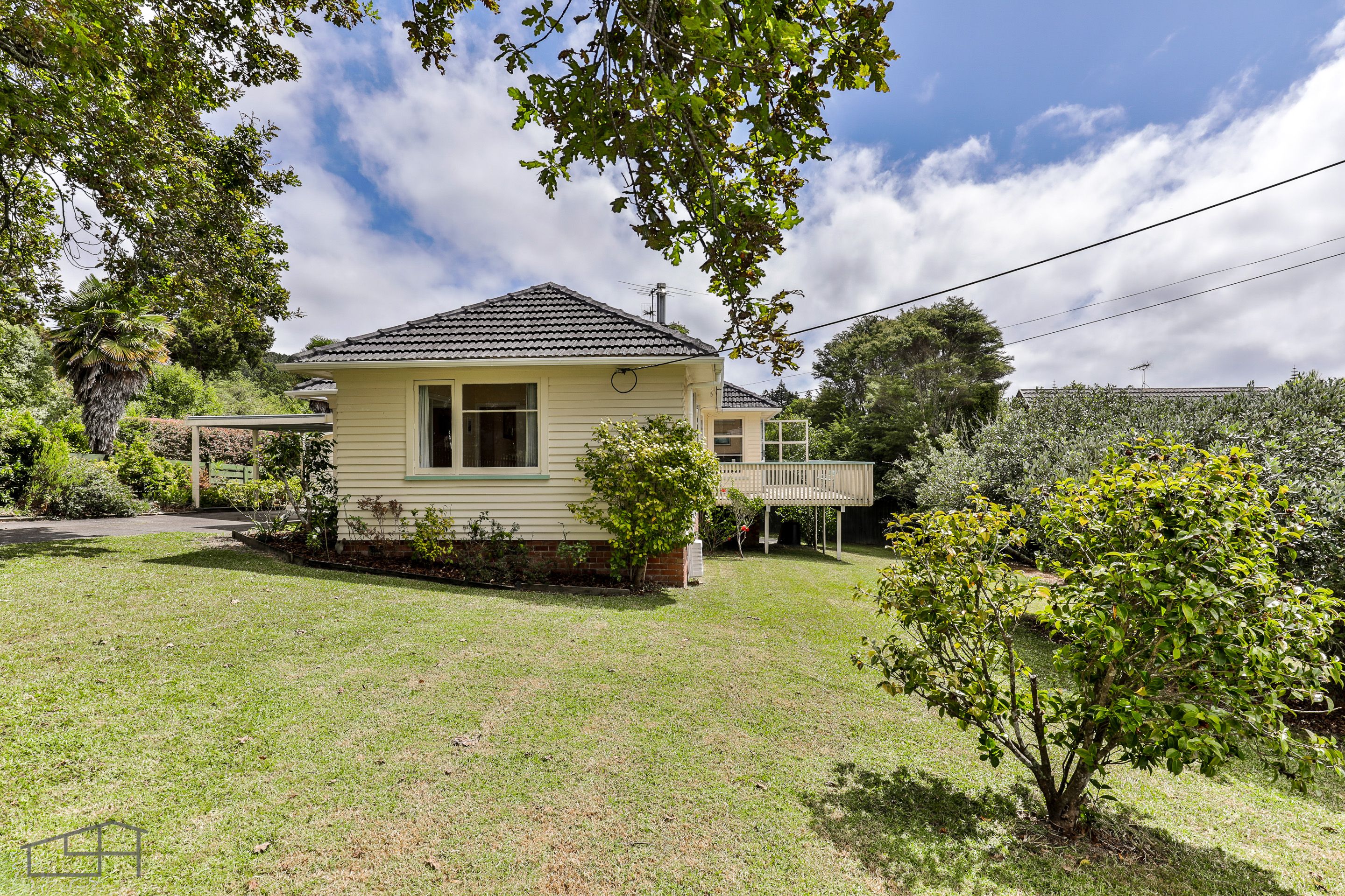 1/171 Atkinson Road, Titirangi, Waitakere City