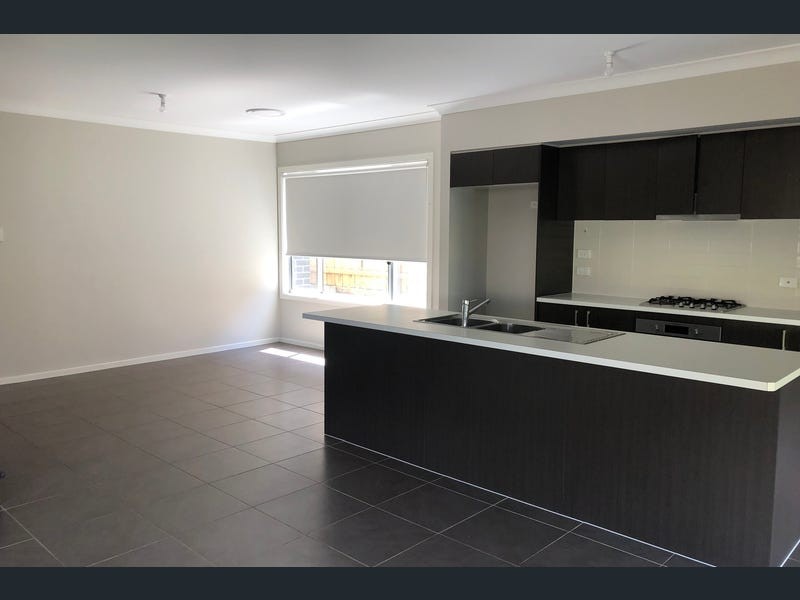 17 Wheeo Street, Schofields, NSW 2762