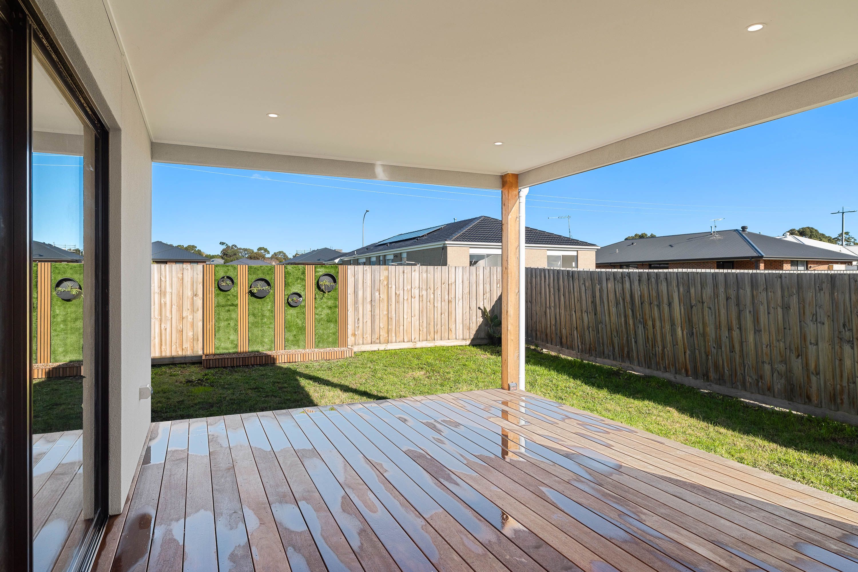 12 Tussock Way — photo 21 of 26