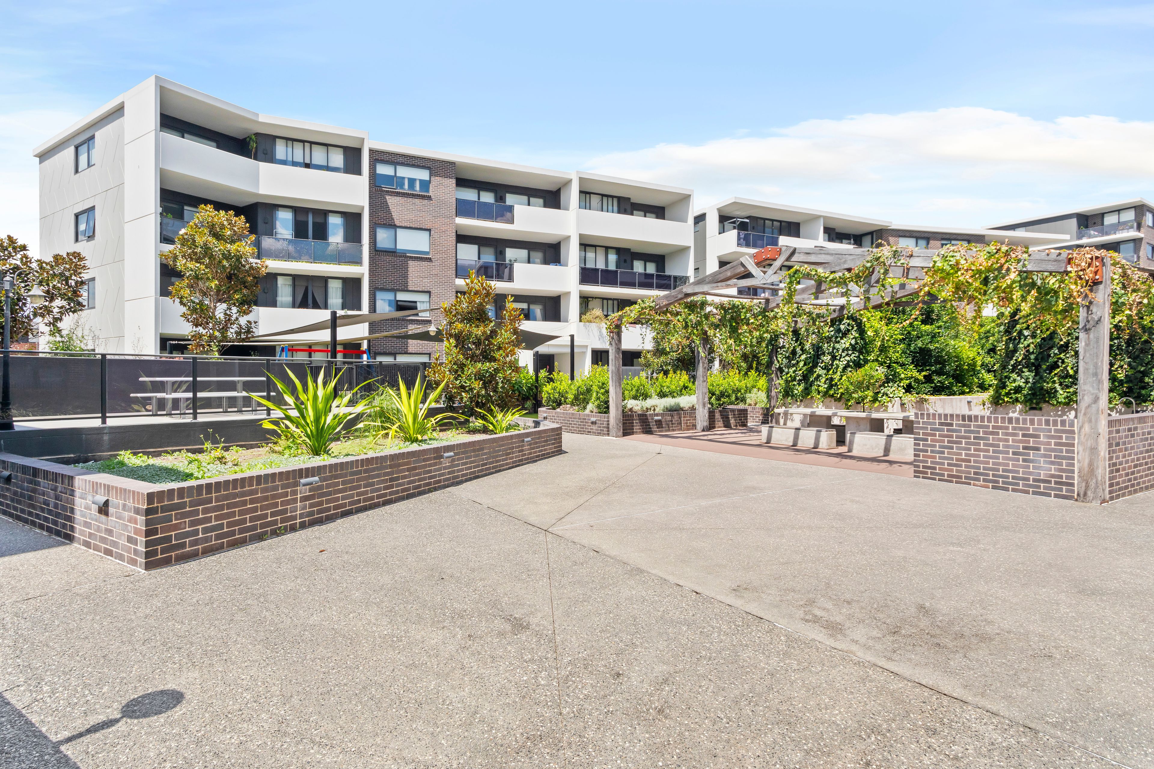 302/95A Grima Street — photo 15 of 15
