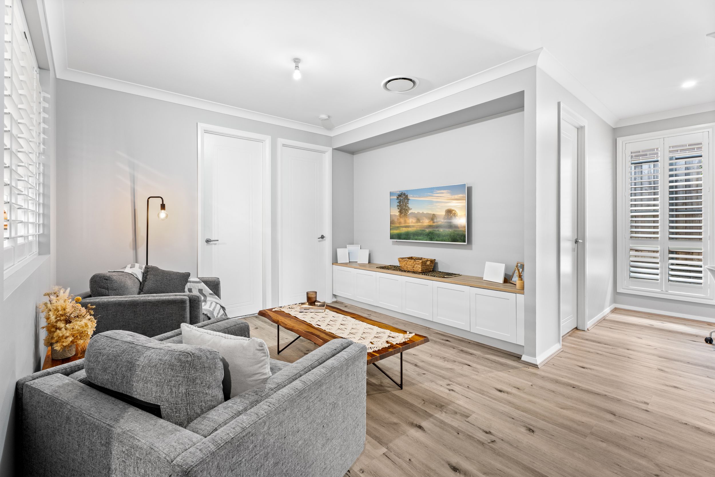 51 James Riley Drive, Glenmore Park, NSW