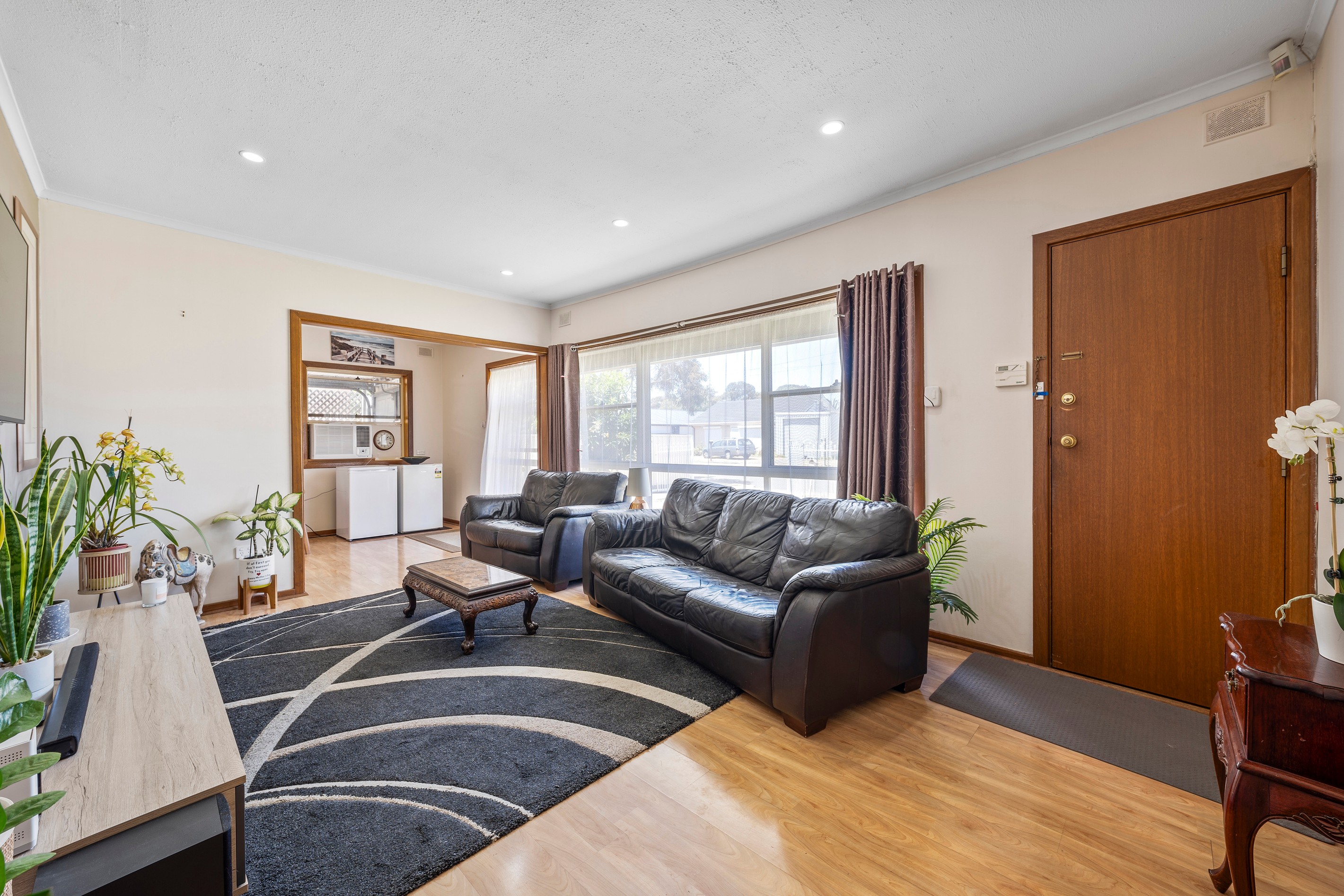 11 O'reilly Street, Parafield Gardens, SA 5107