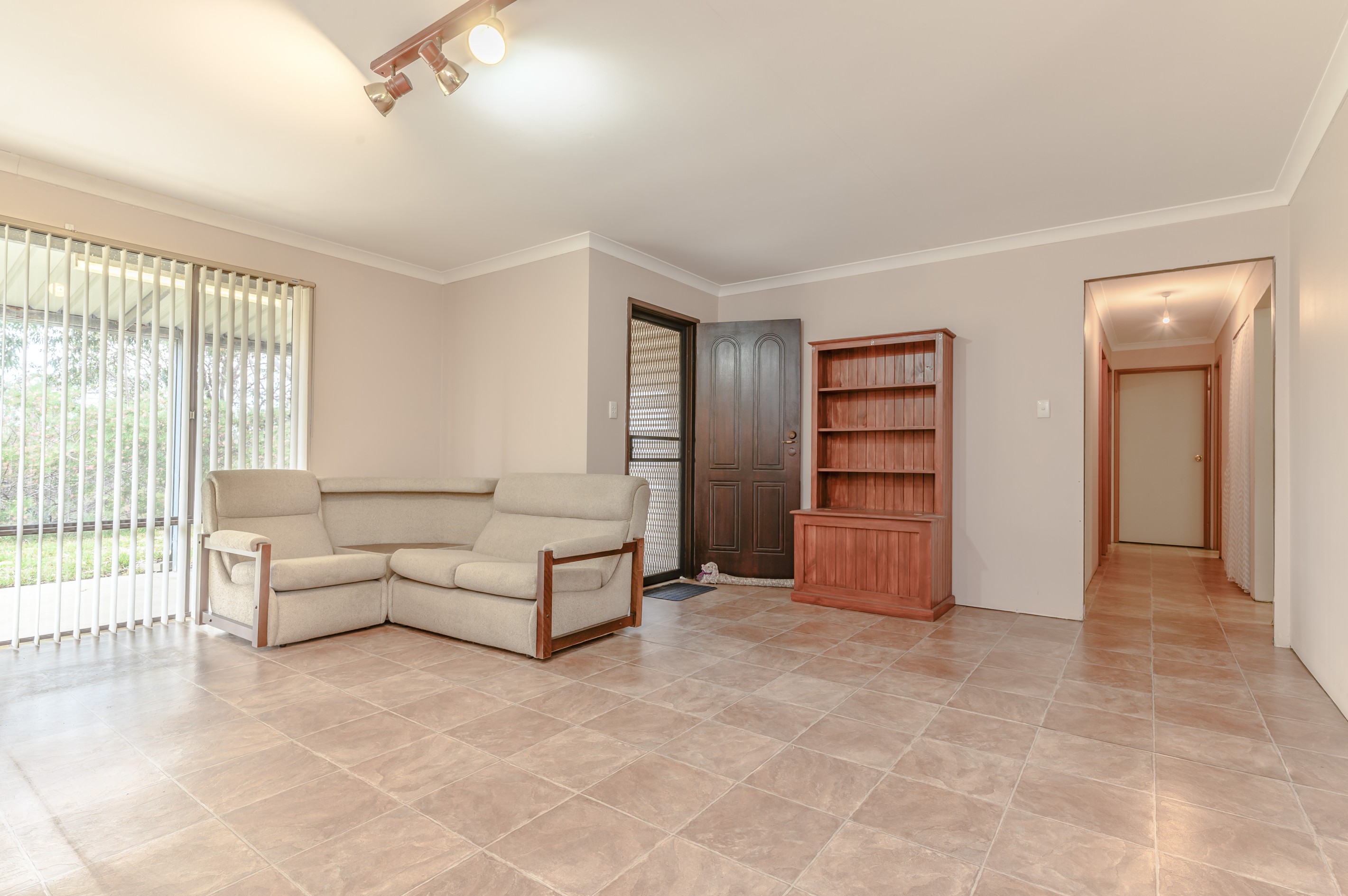 13 Christmas Tree Rise, Nilgen, WA 6044