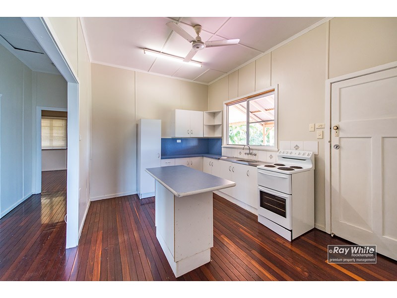 3 Bertram Street, Park Avenue, QLD 4701