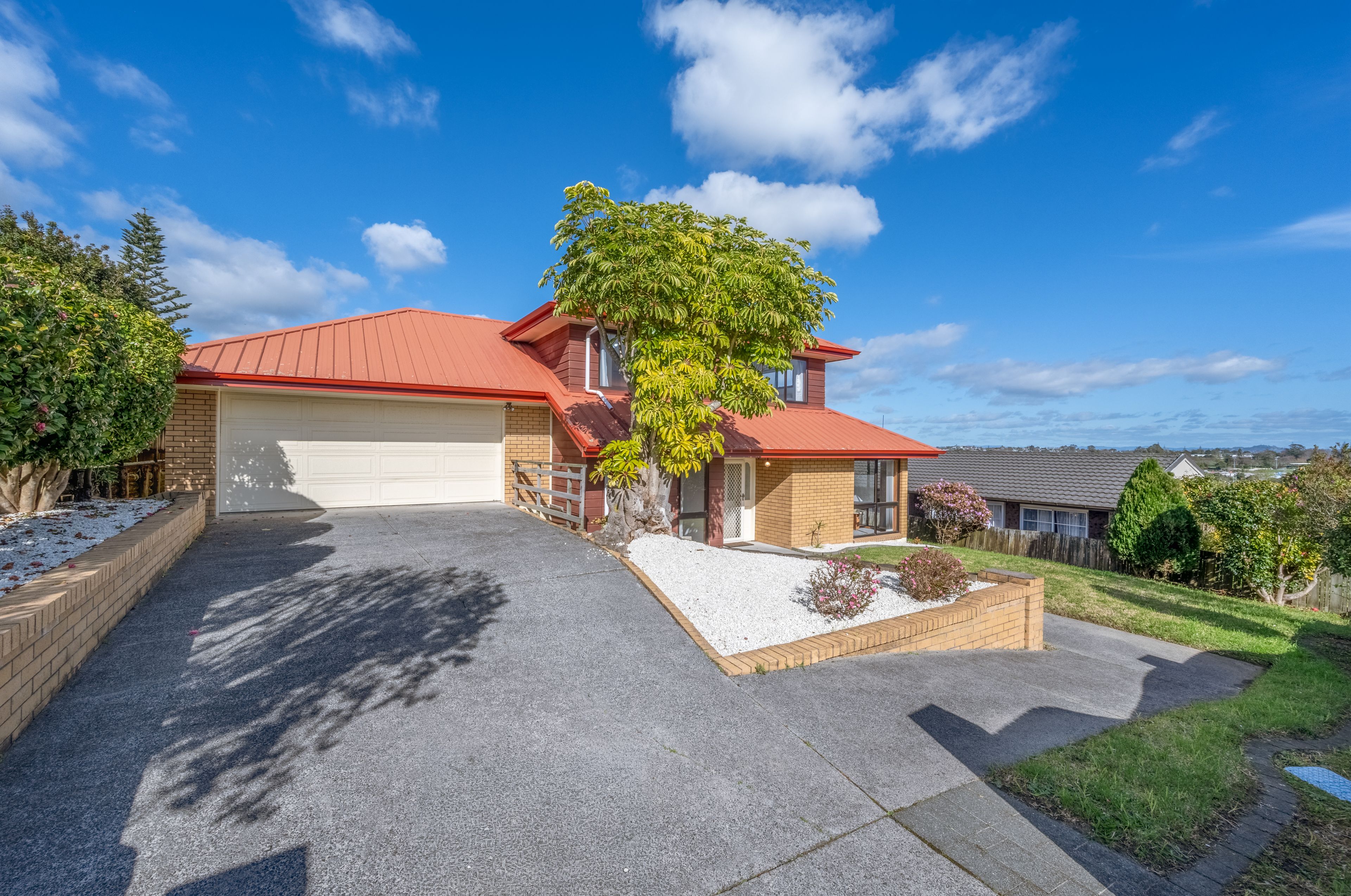 86 Dalwhinnie Parade, Highland Park, Manukau City