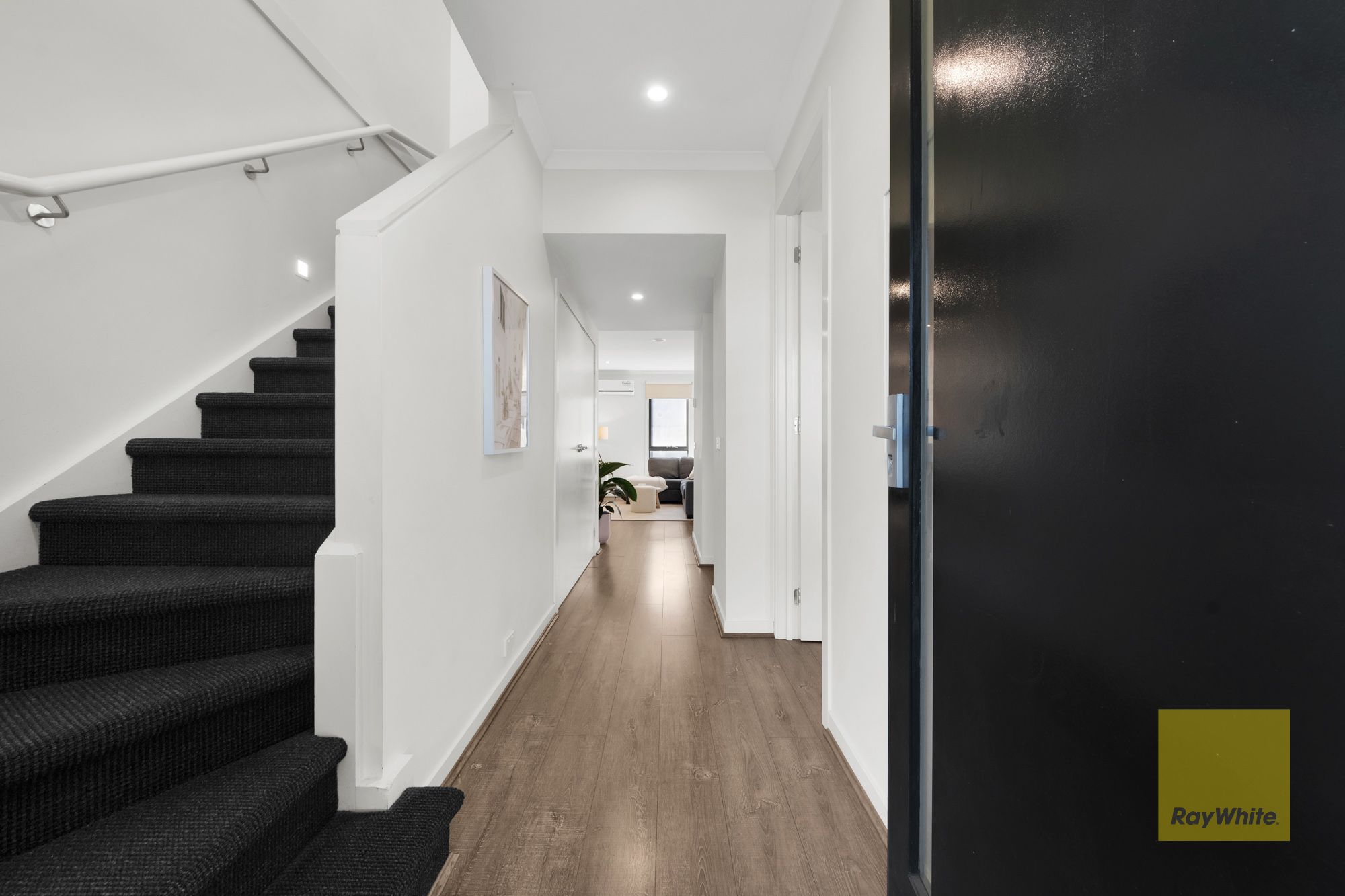 10 Sakura Walk, Point Cook, VIC 3030