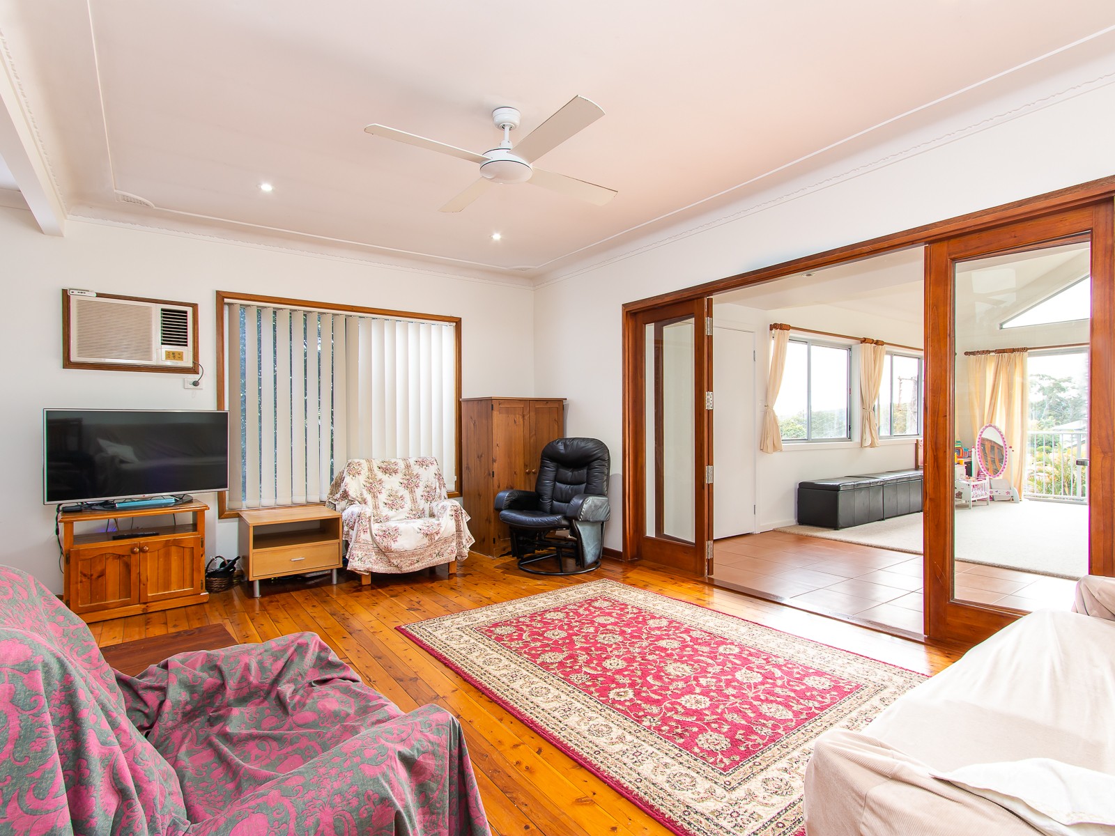 5 Michael Crescent, Valentine, NSW 2280