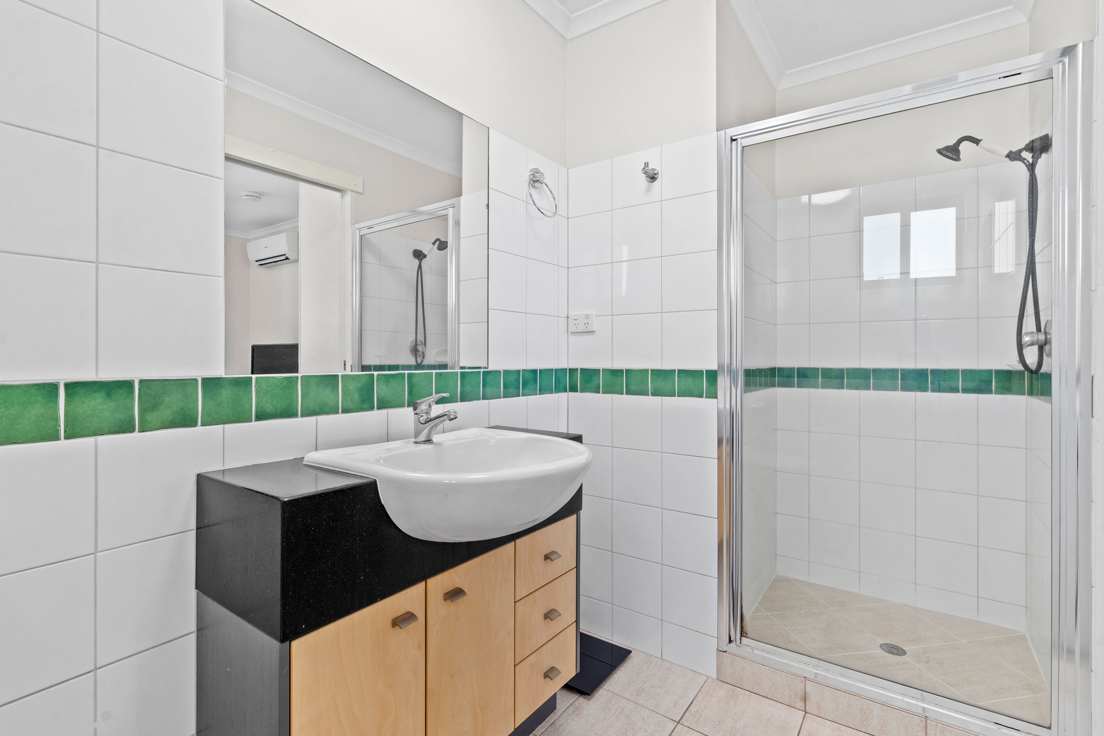77/9 Carey Street — photo 13 of 19