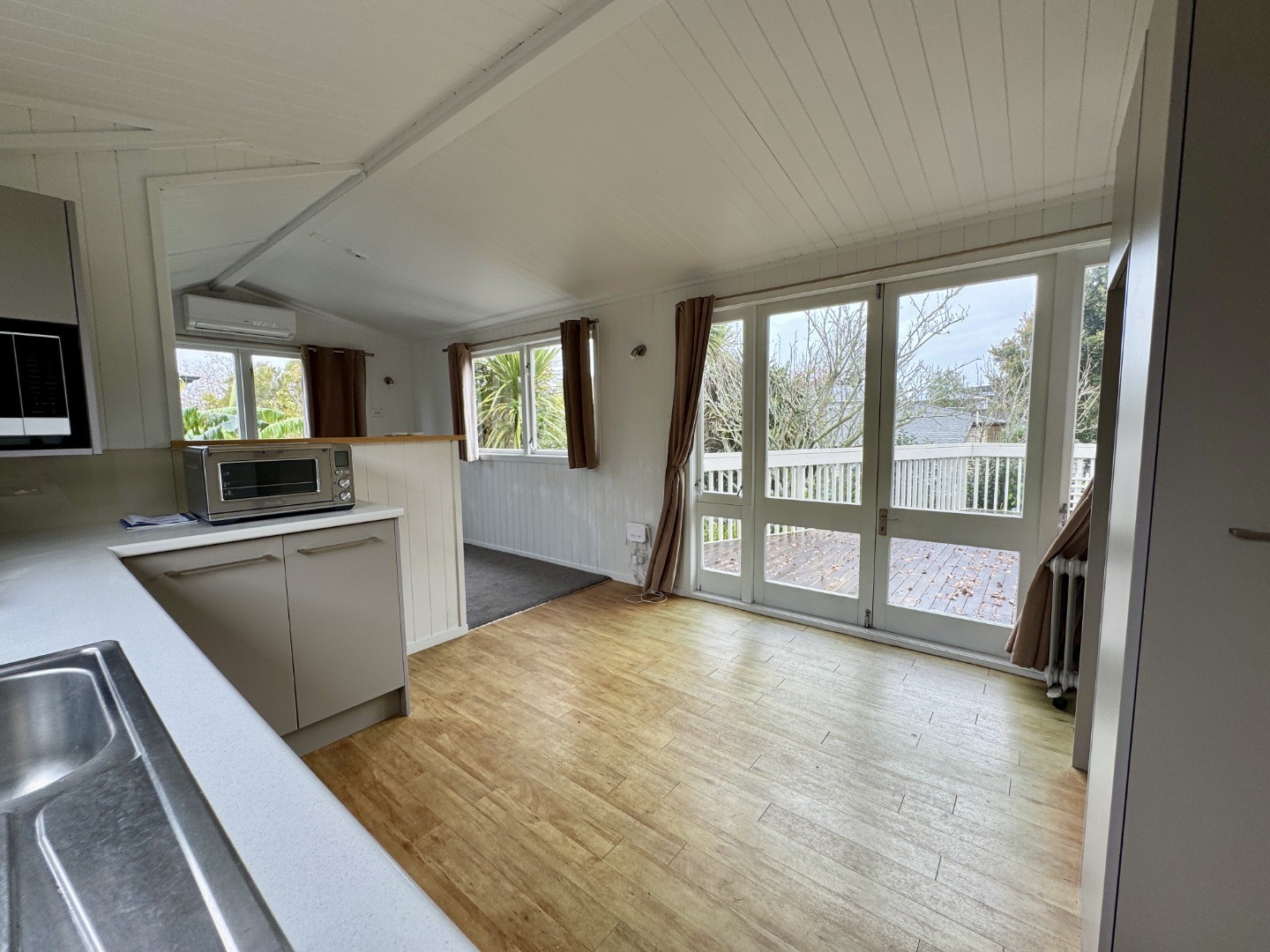 A/57 Paparoa Road, Cockle Bay, Manukau City