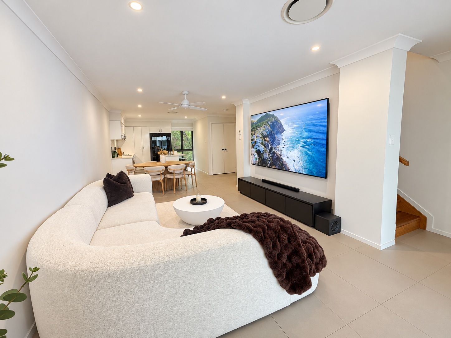 21/61 East Quay Drive — photo 8 of 20