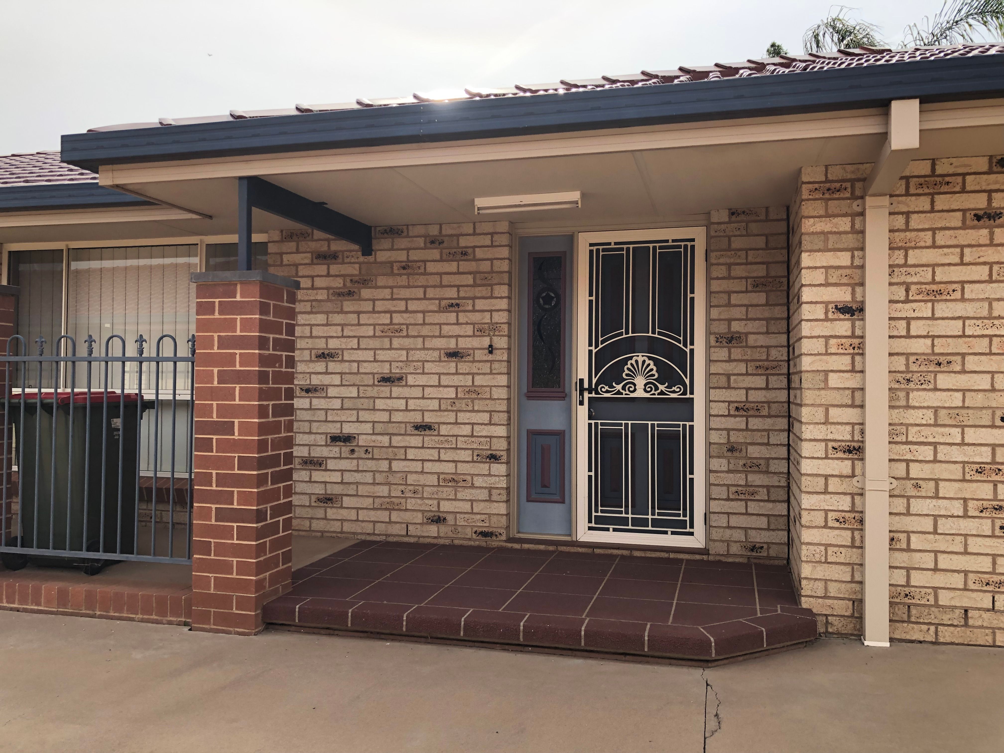 5/44 Brolgan Road, Parkes, NSW 2870