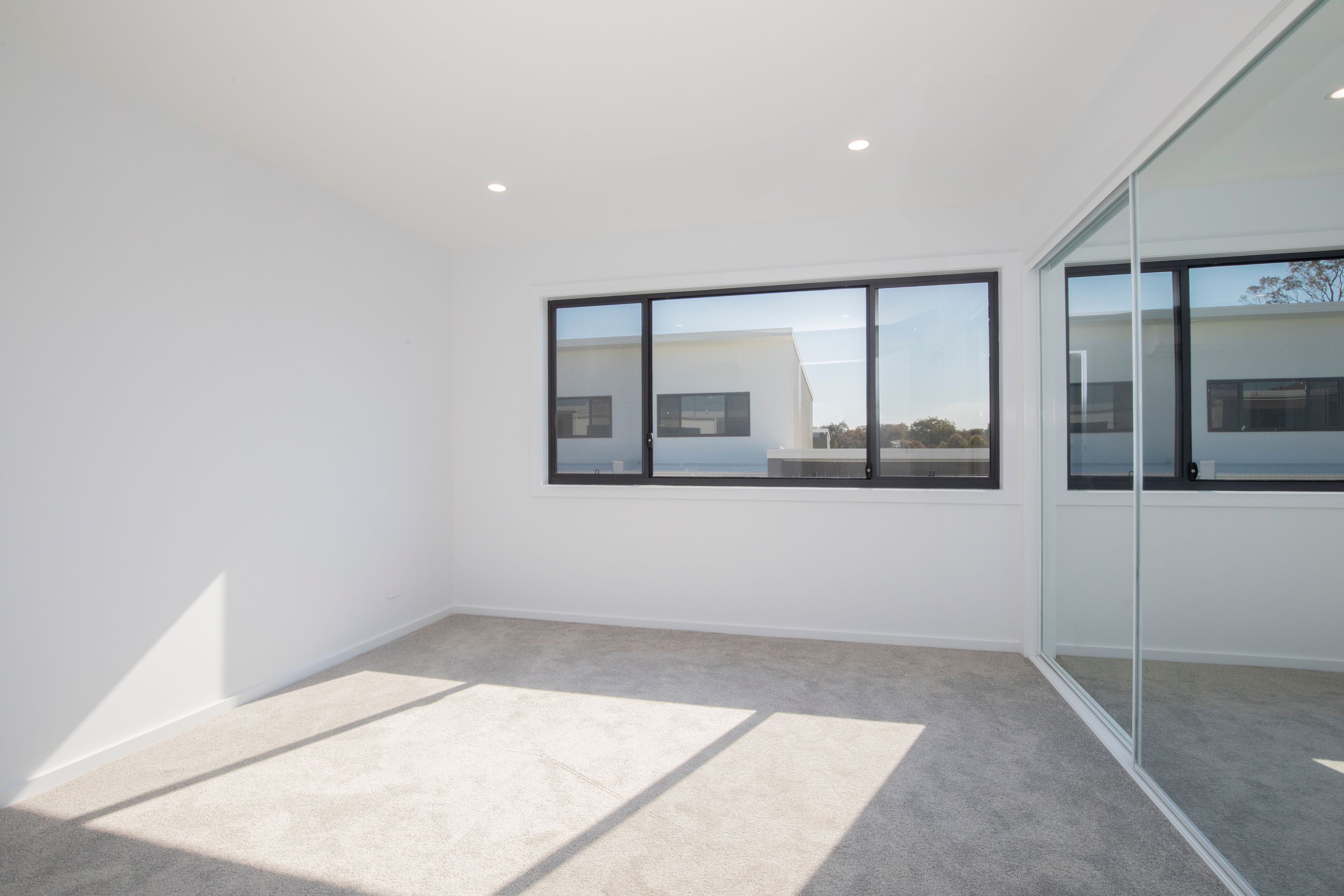 2/2 Corymbia Way — photo 11 of 15