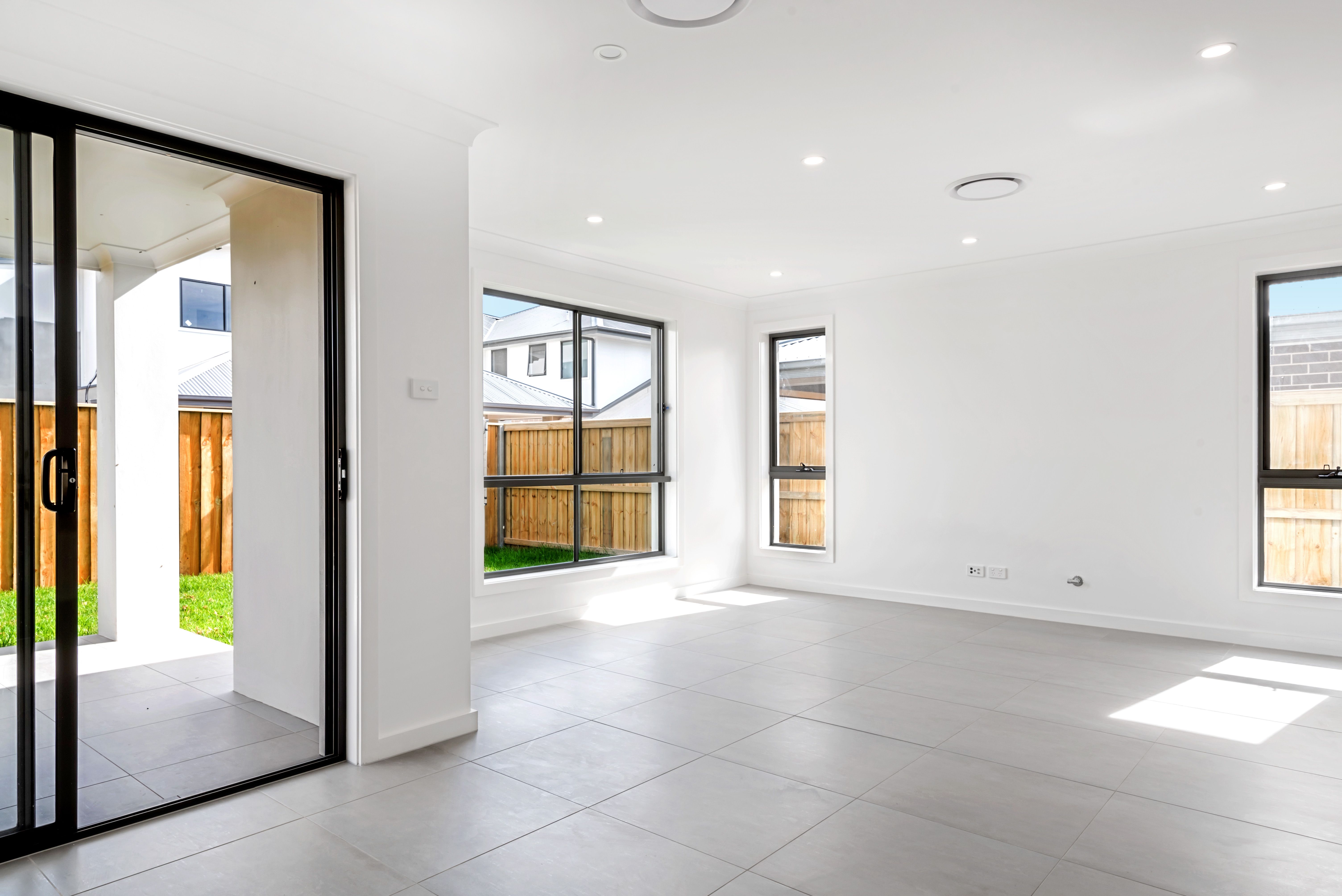 10 Watervale Avenue, Catherine Field, NSW 2557