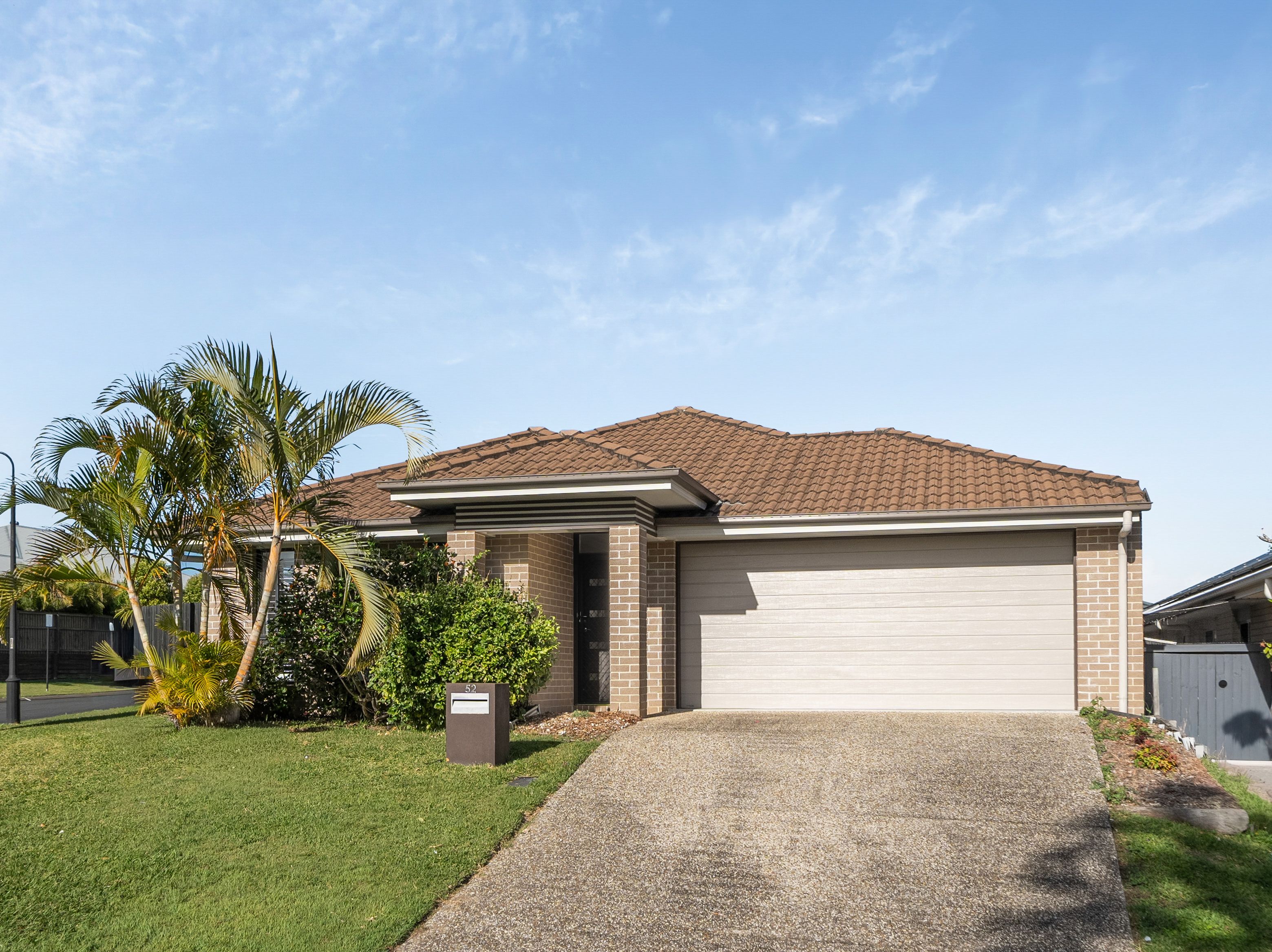 52 Nullarbor Circuit, North Lakes, QLD 4509