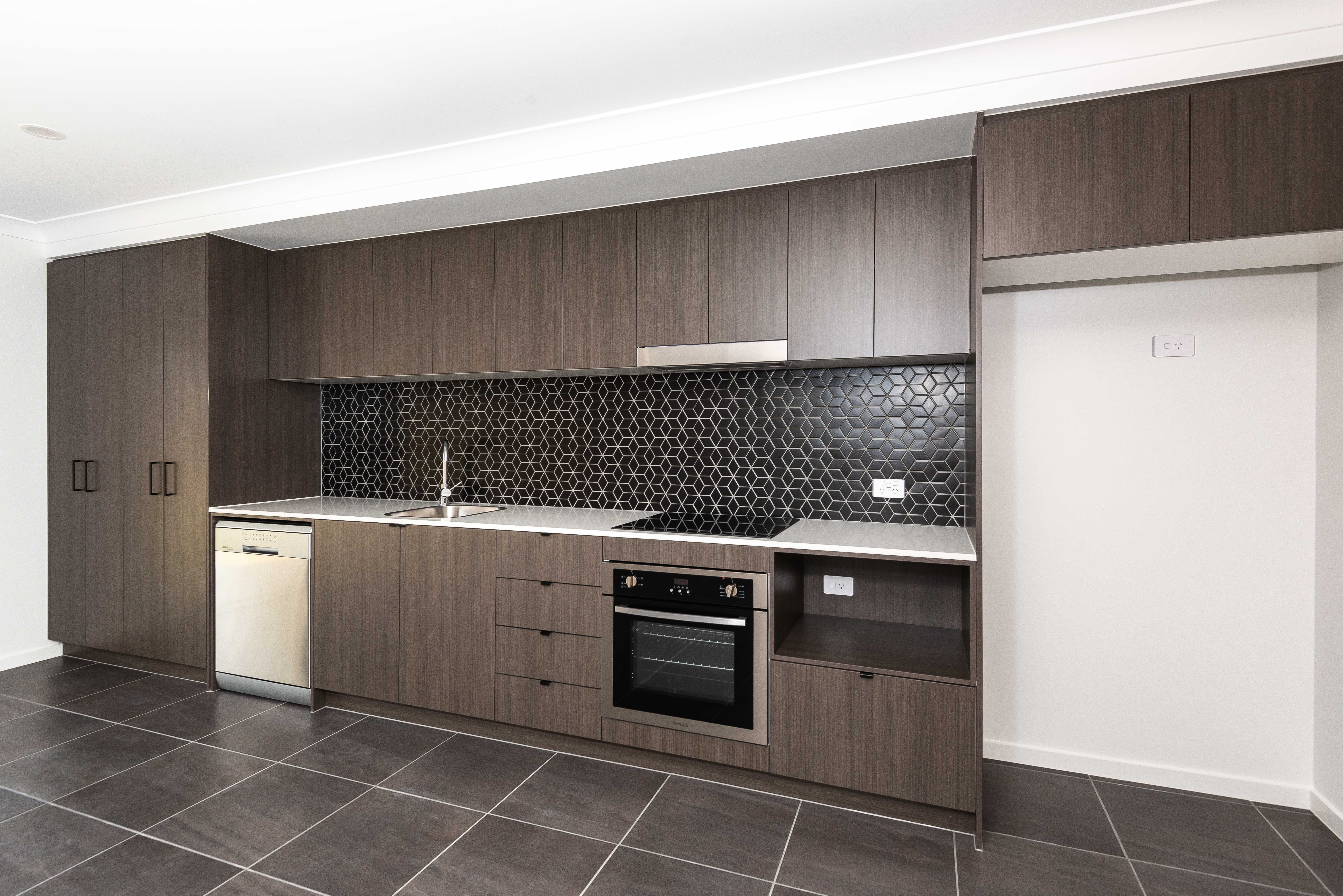 1/18 Shell Close, DECEPTION BAY, QLD 4508