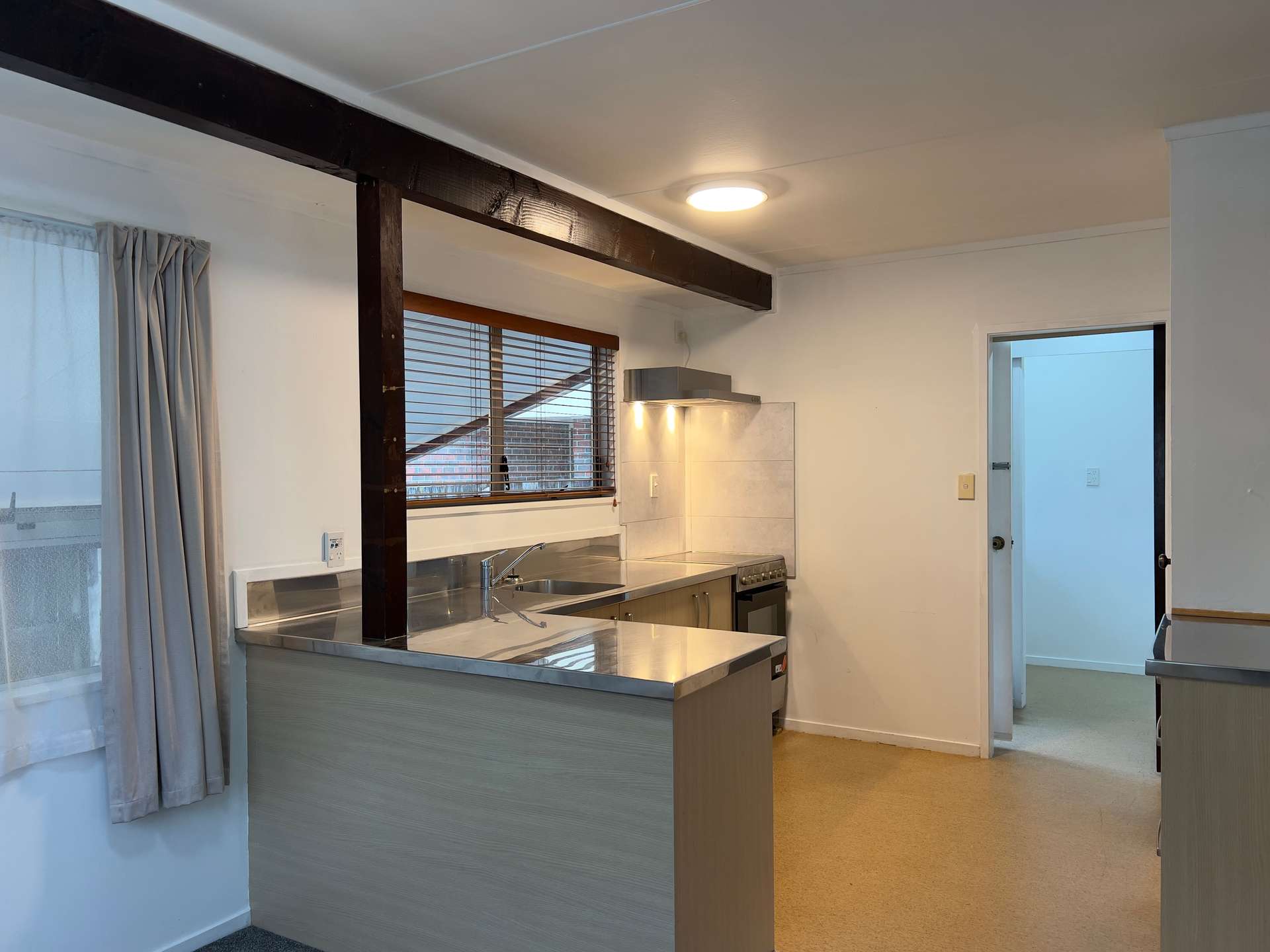 137 Gills Road photo 12