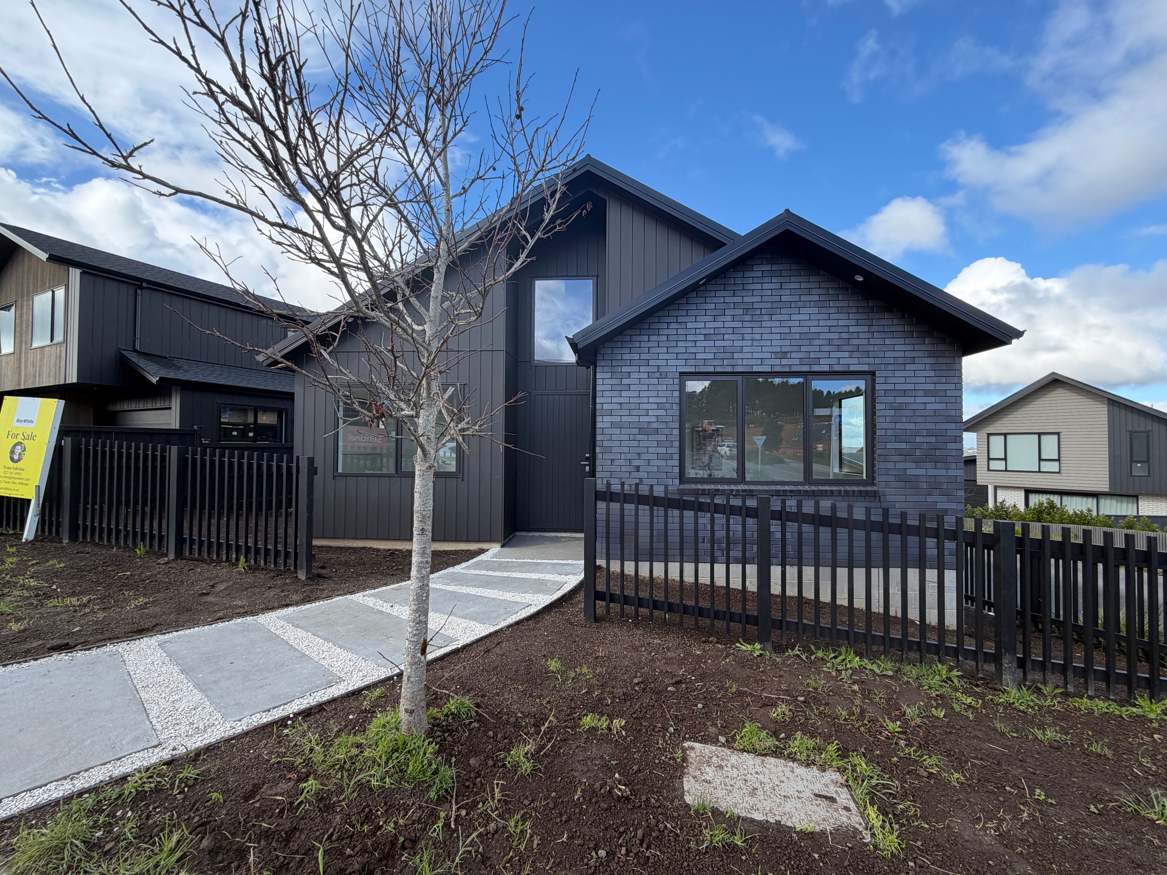 39 Kikorangi Drive, Orewa, Rodney