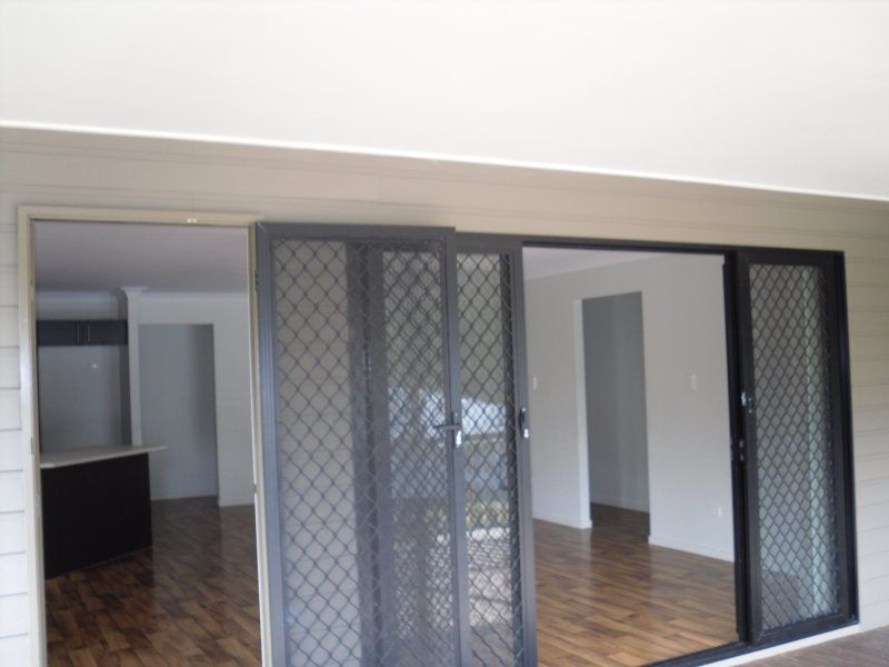 26 Salomon Court, Goodna, QLD 4300
