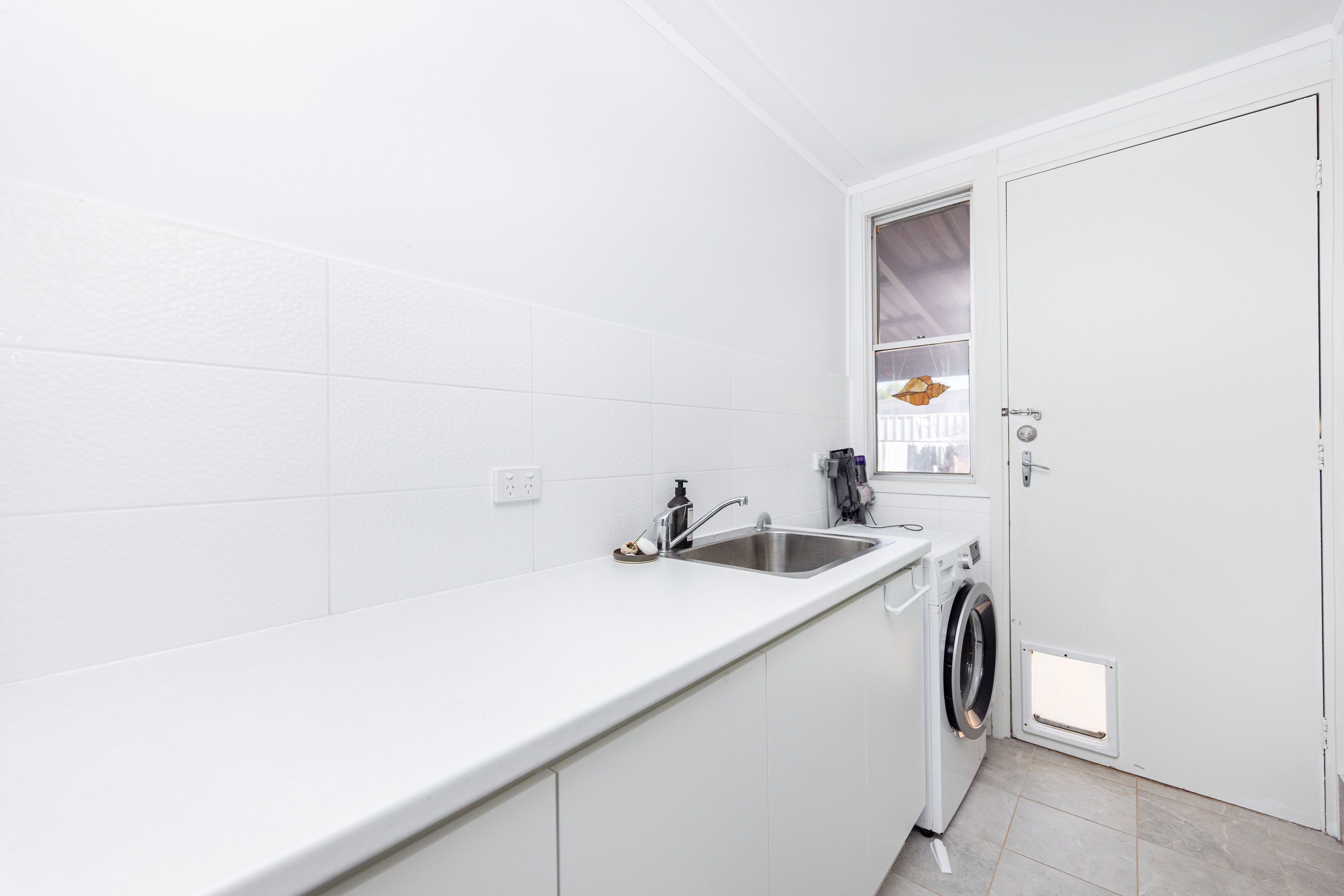 19 Withnell Way — photo 8 of 14