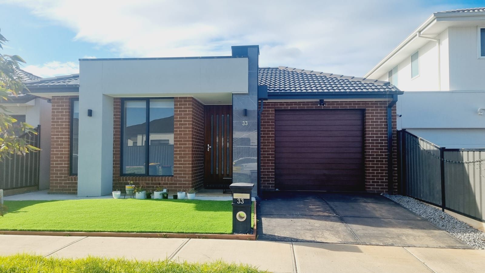 33 GOODISON Grove, Mount Cottrell, VIC 3024