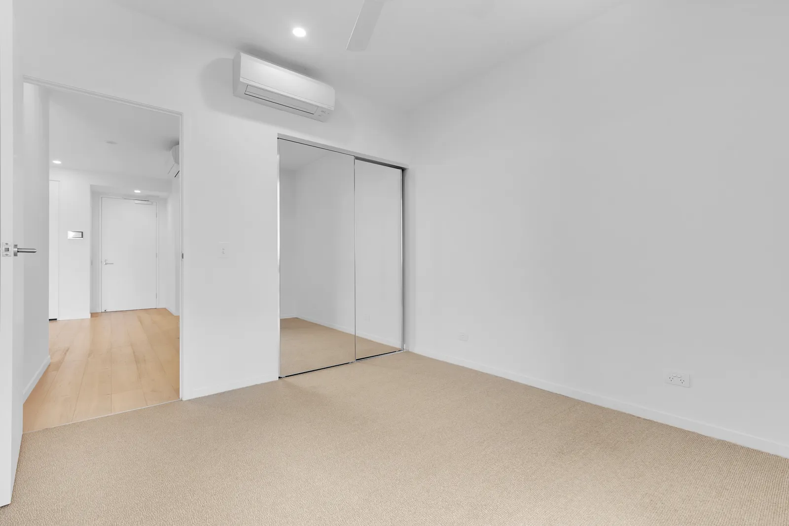 10609/19 Wilson Street, West End