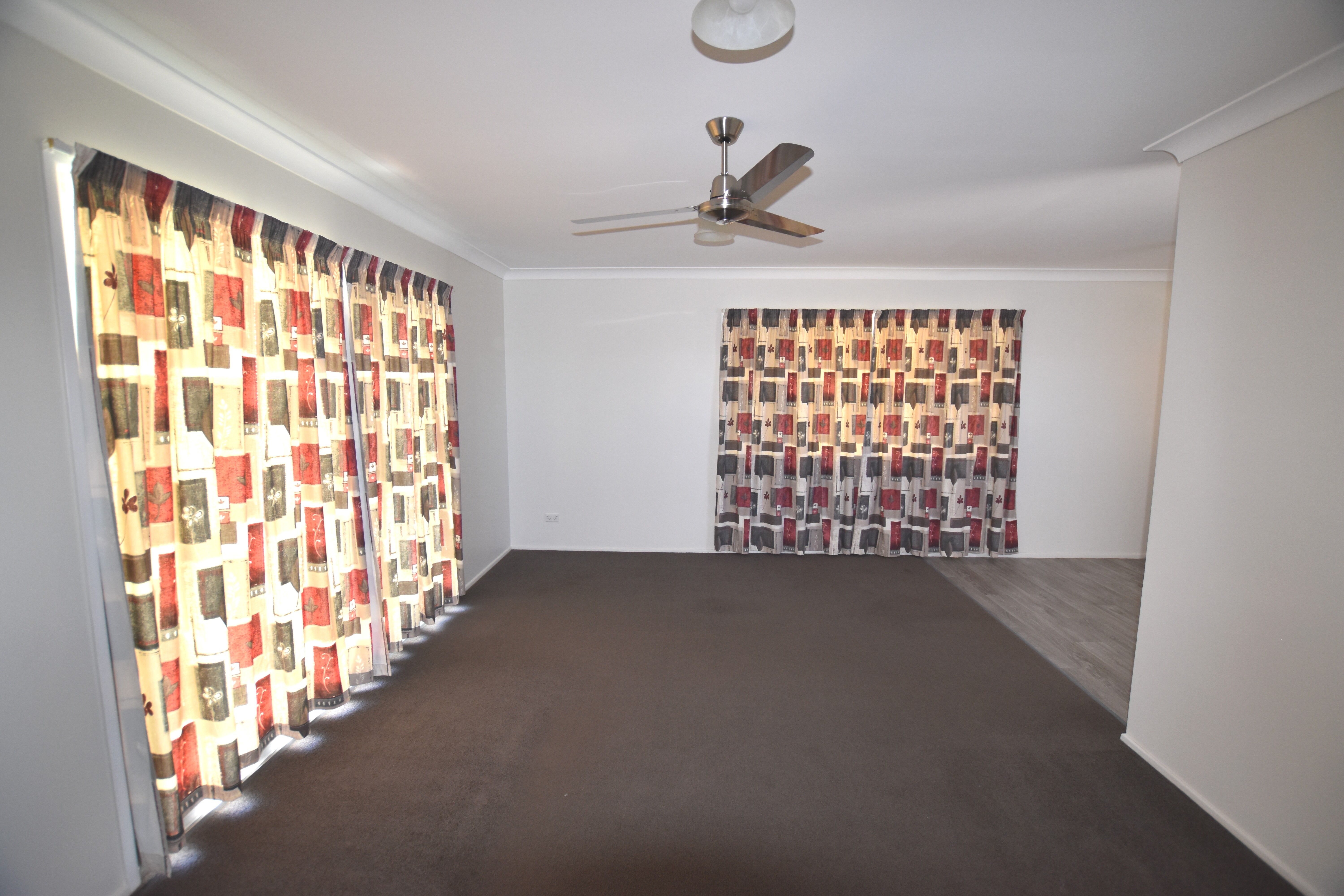 15 Laver Street, West Gladstone, QLD 4680