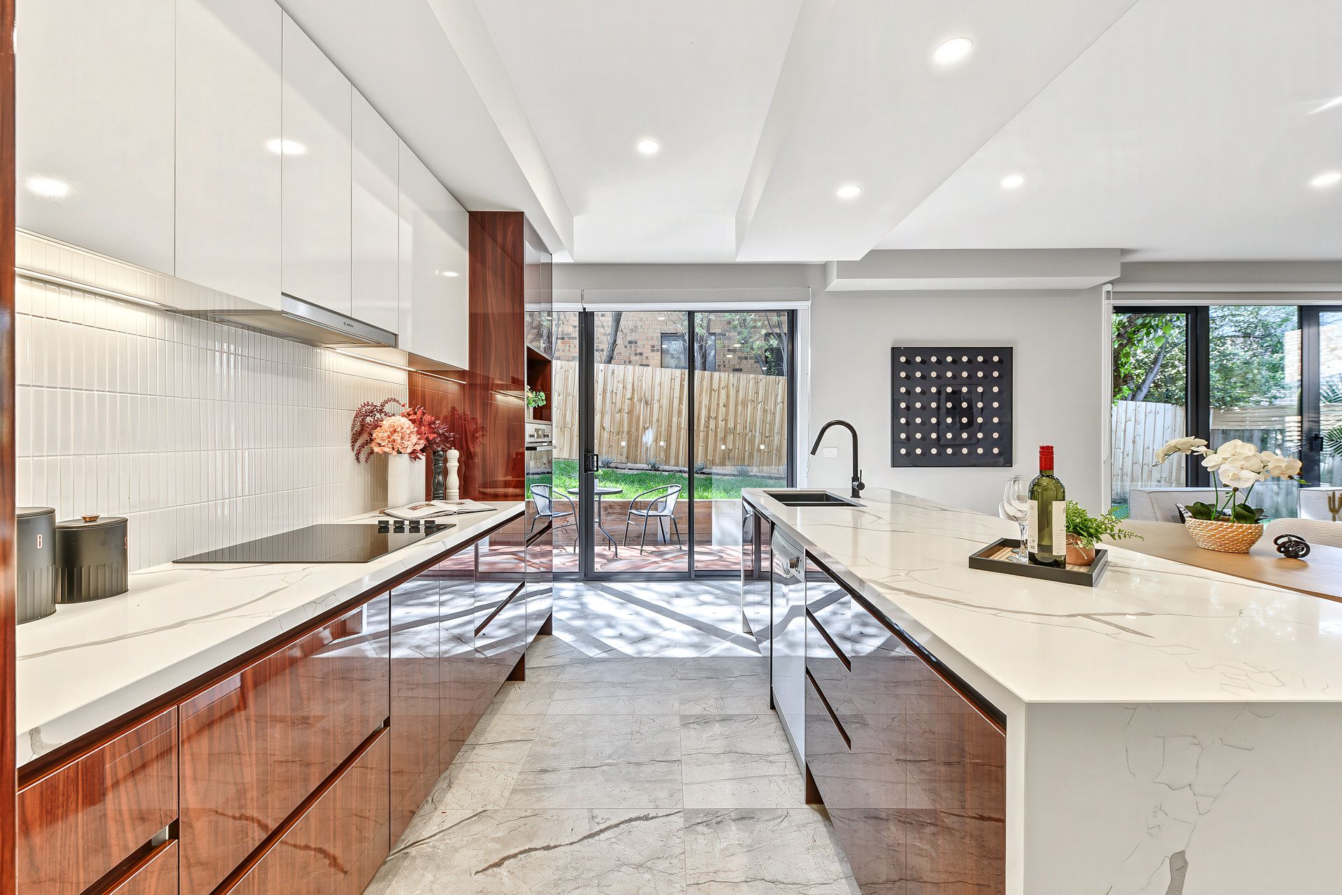 1& 2/397 Waverley Road — photo 6 of 19