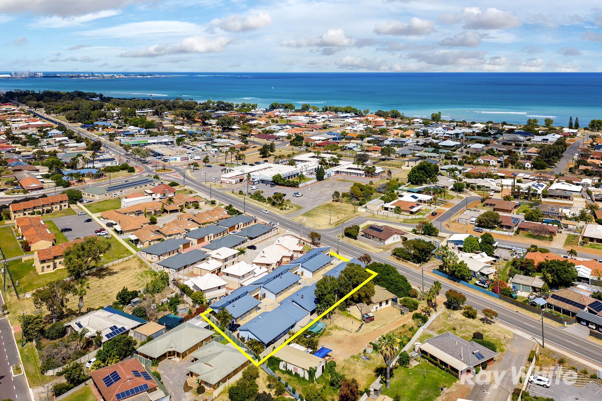 5/460 Chapman Road, Bluff Point, WA 6530