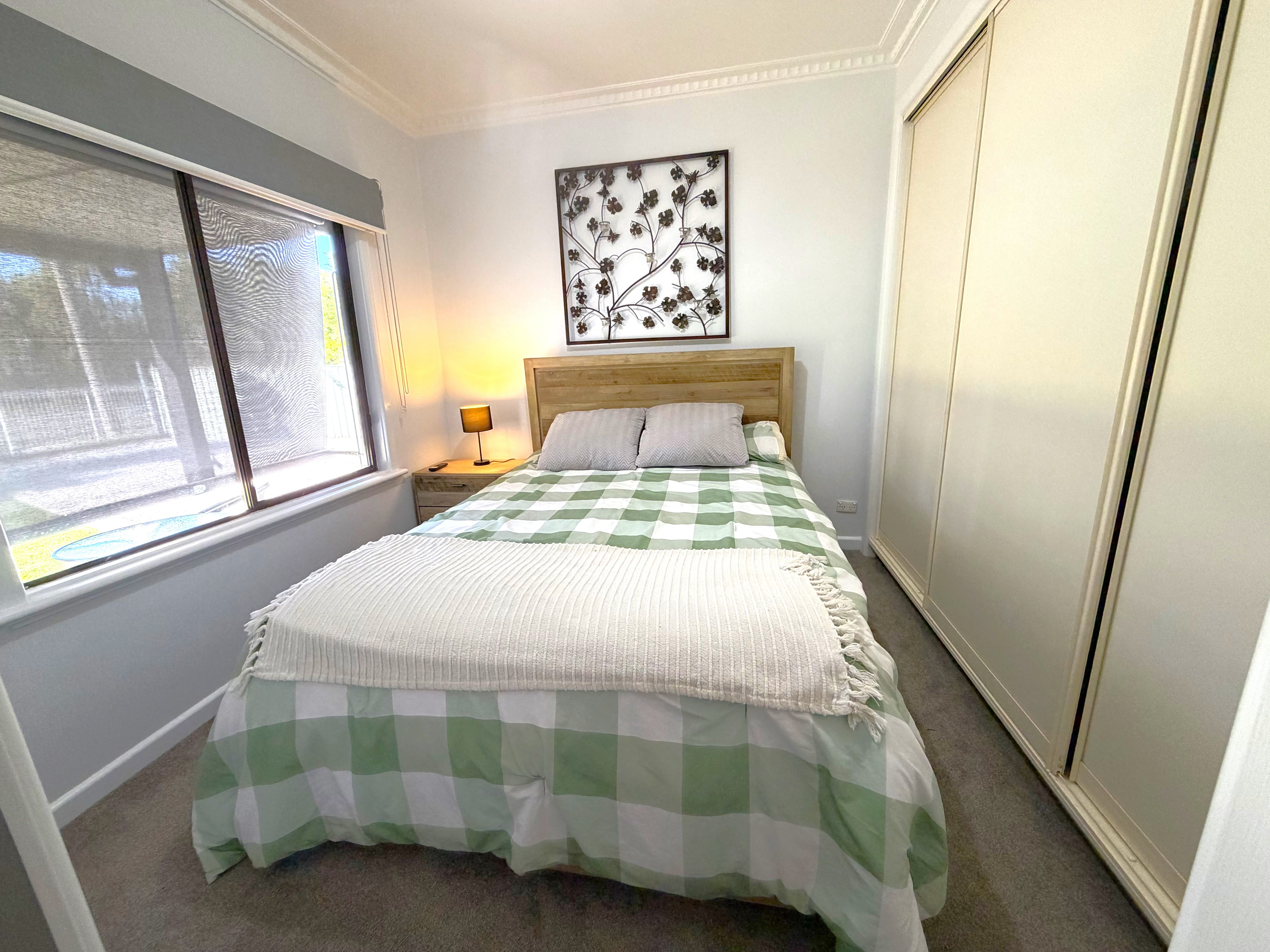 101 Crispe Street — photo 8 of 15