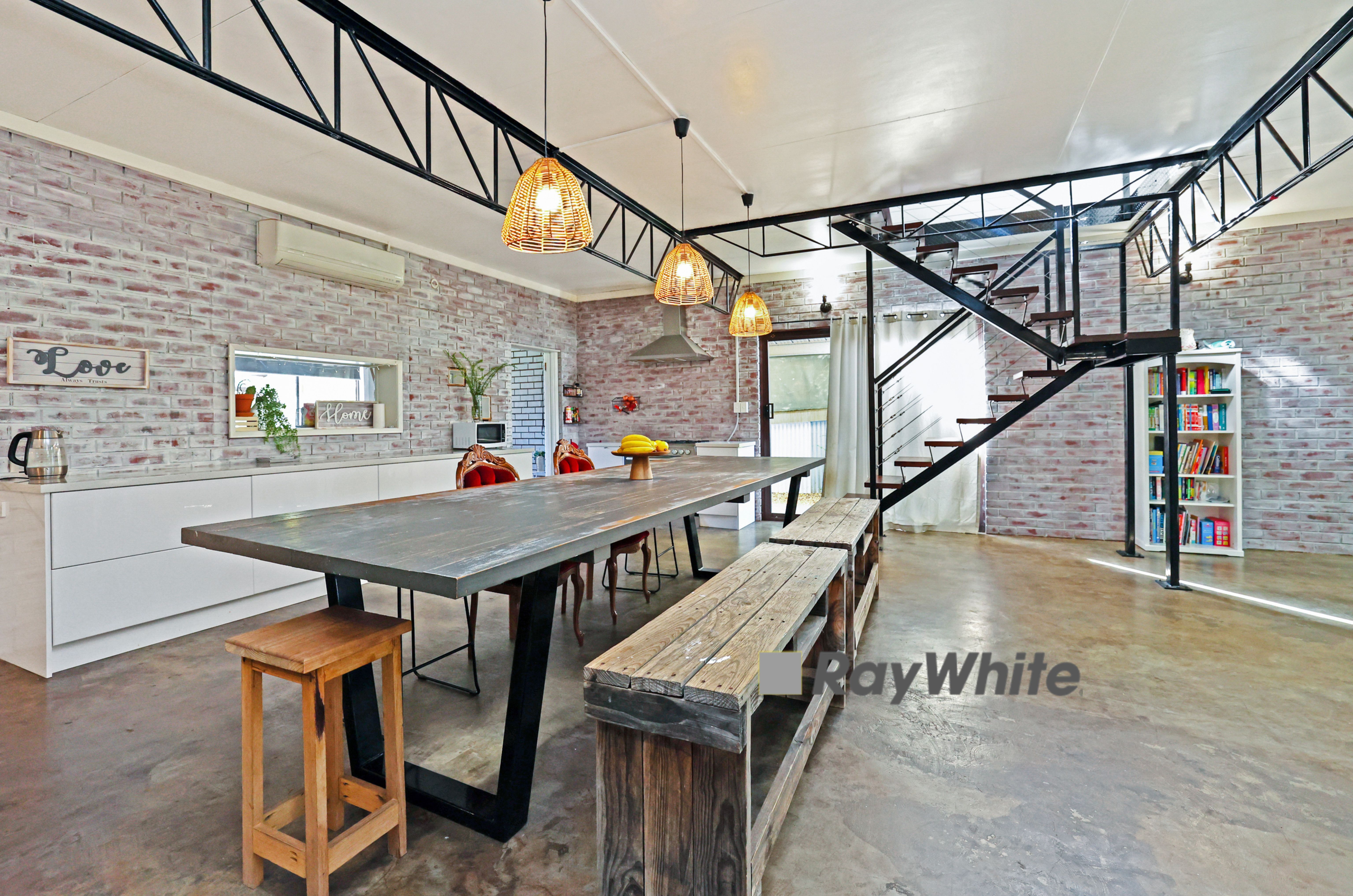 221 Walnut Avenue, Mildura VIC 3500