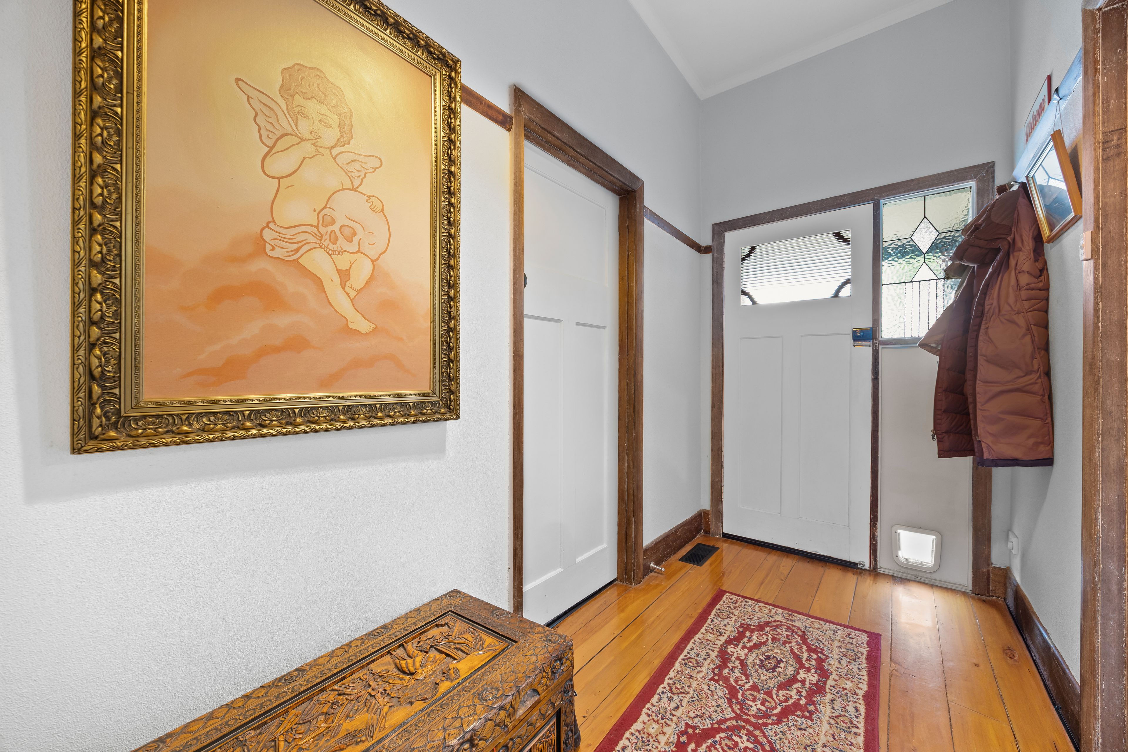 502 Sherrard Street — photo 4 of 30