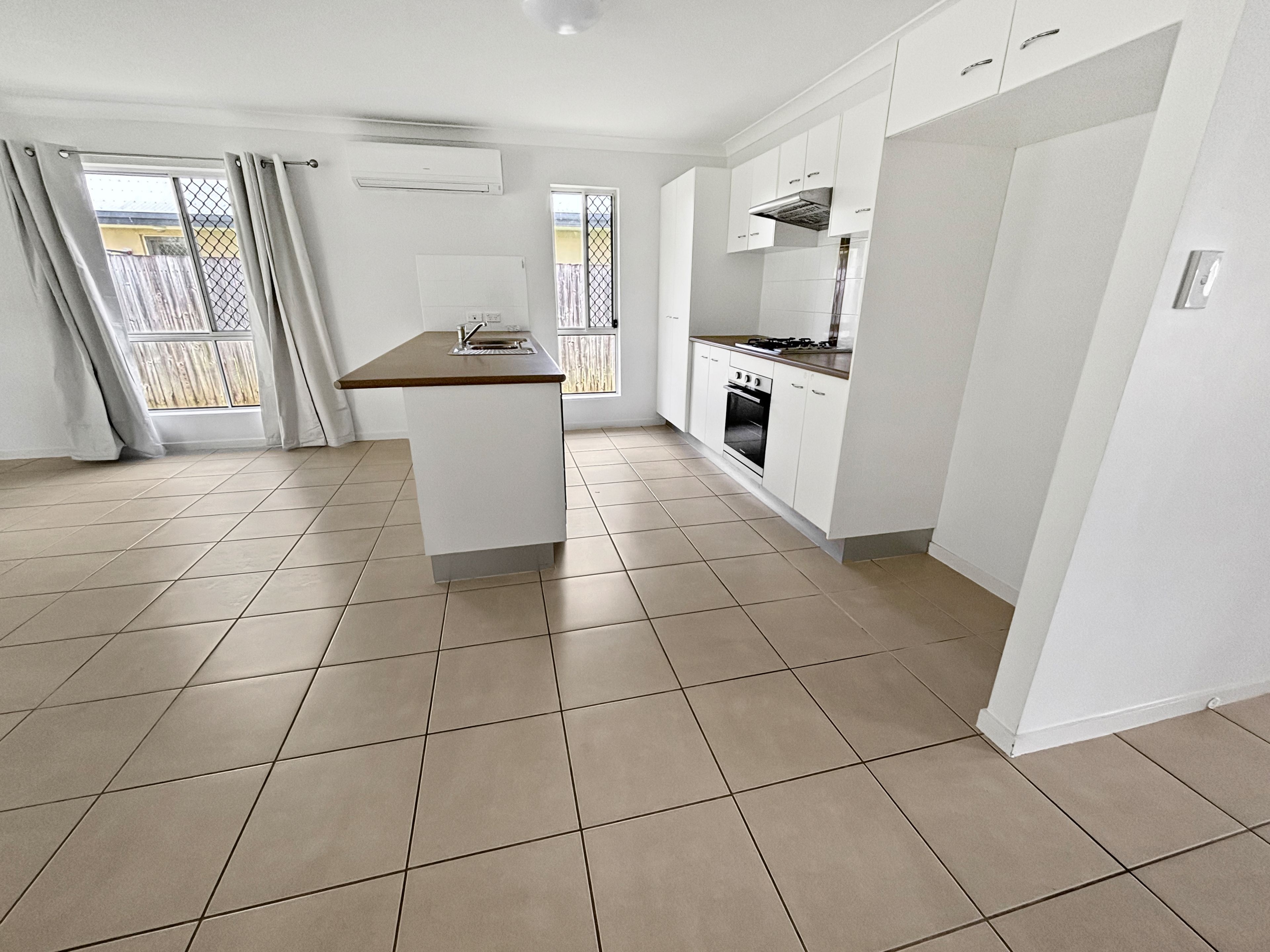 36 Armstrong Beach Road, Armstrong Beach, QLD 4737