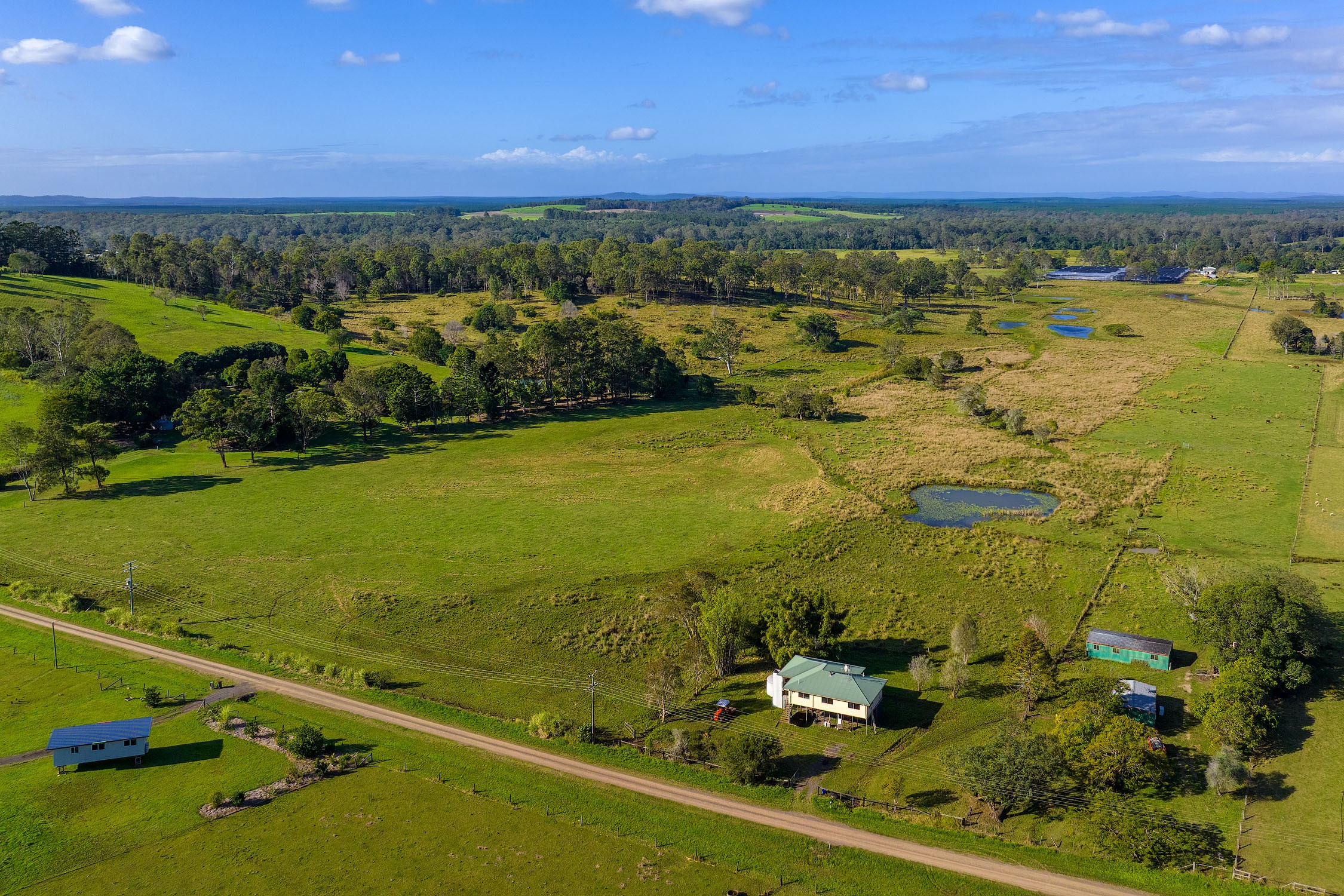 40 Calumet Road, Goomboorian, QLD 4570