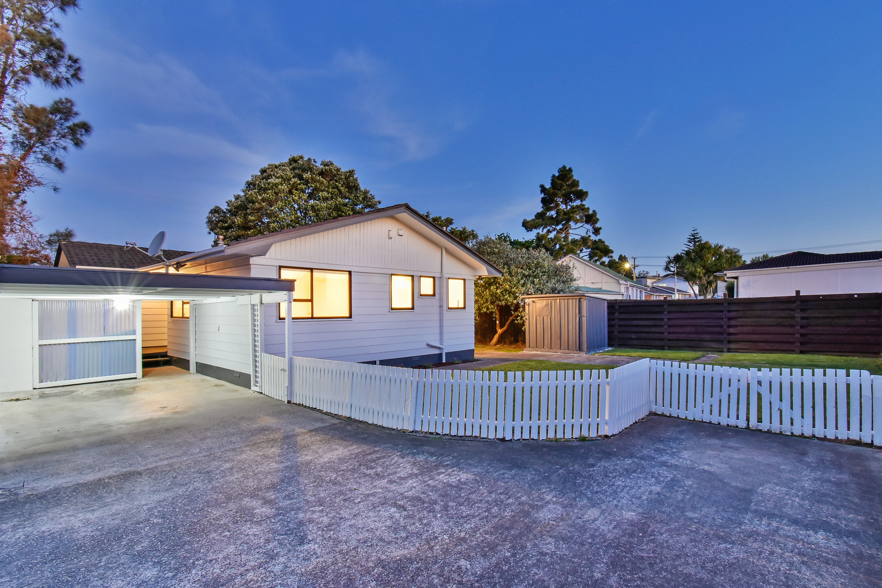 2/19 Heathberry Close, Papatoetoe, Manukau City