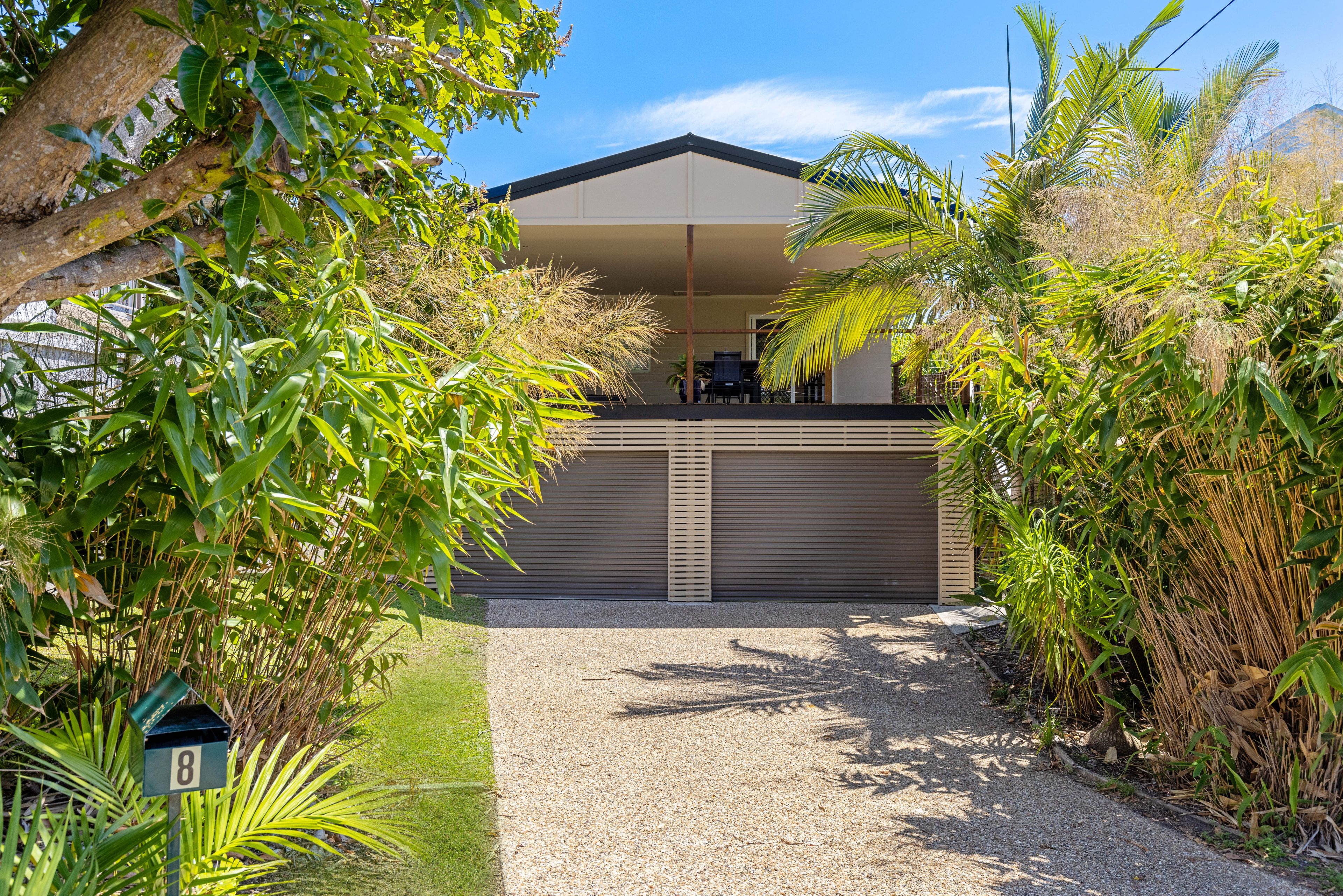 8 Camfield Street, Alexandra Headland, QLD 4572
