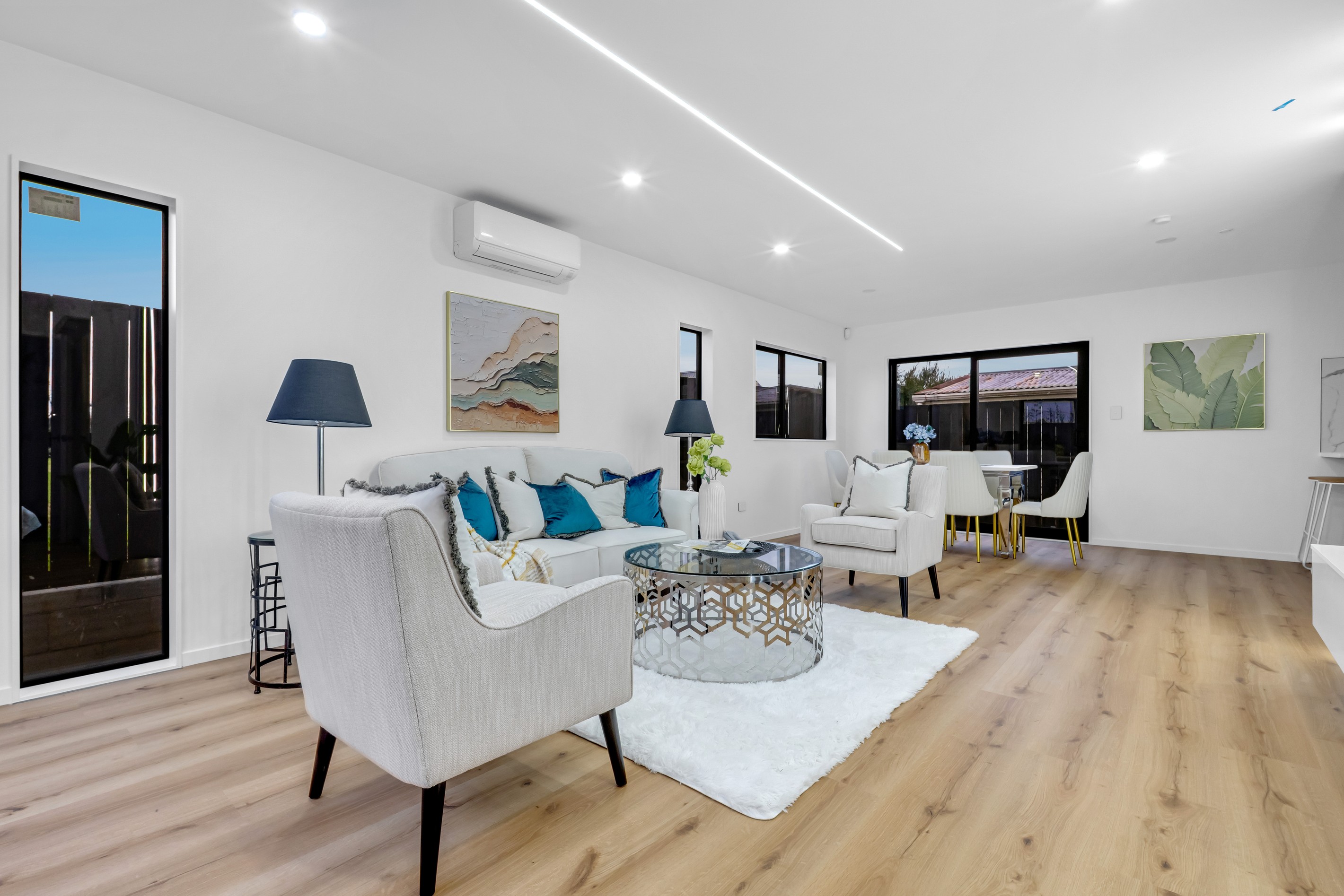 4/106 Edgewater Drive, Pakuranga, Manukau City
