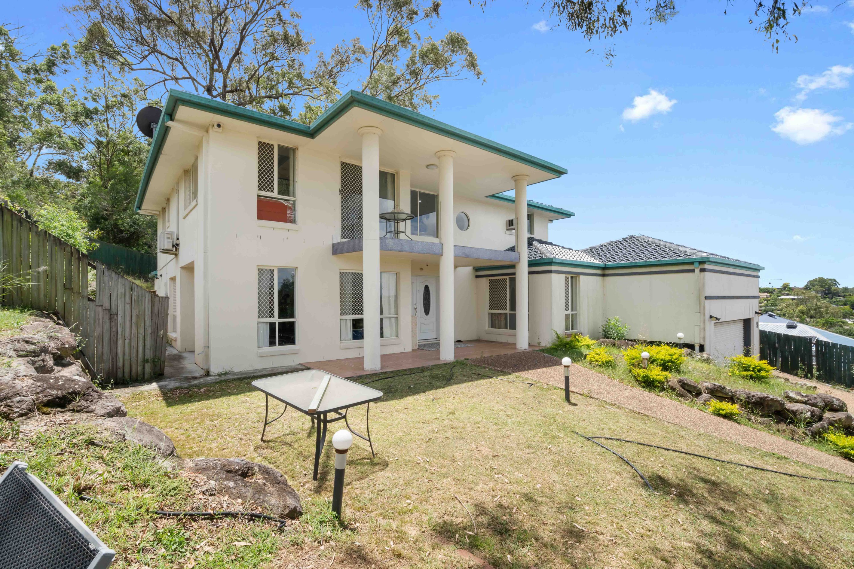 9 Tahan Crescent, Tanah Merah, QLD 4128