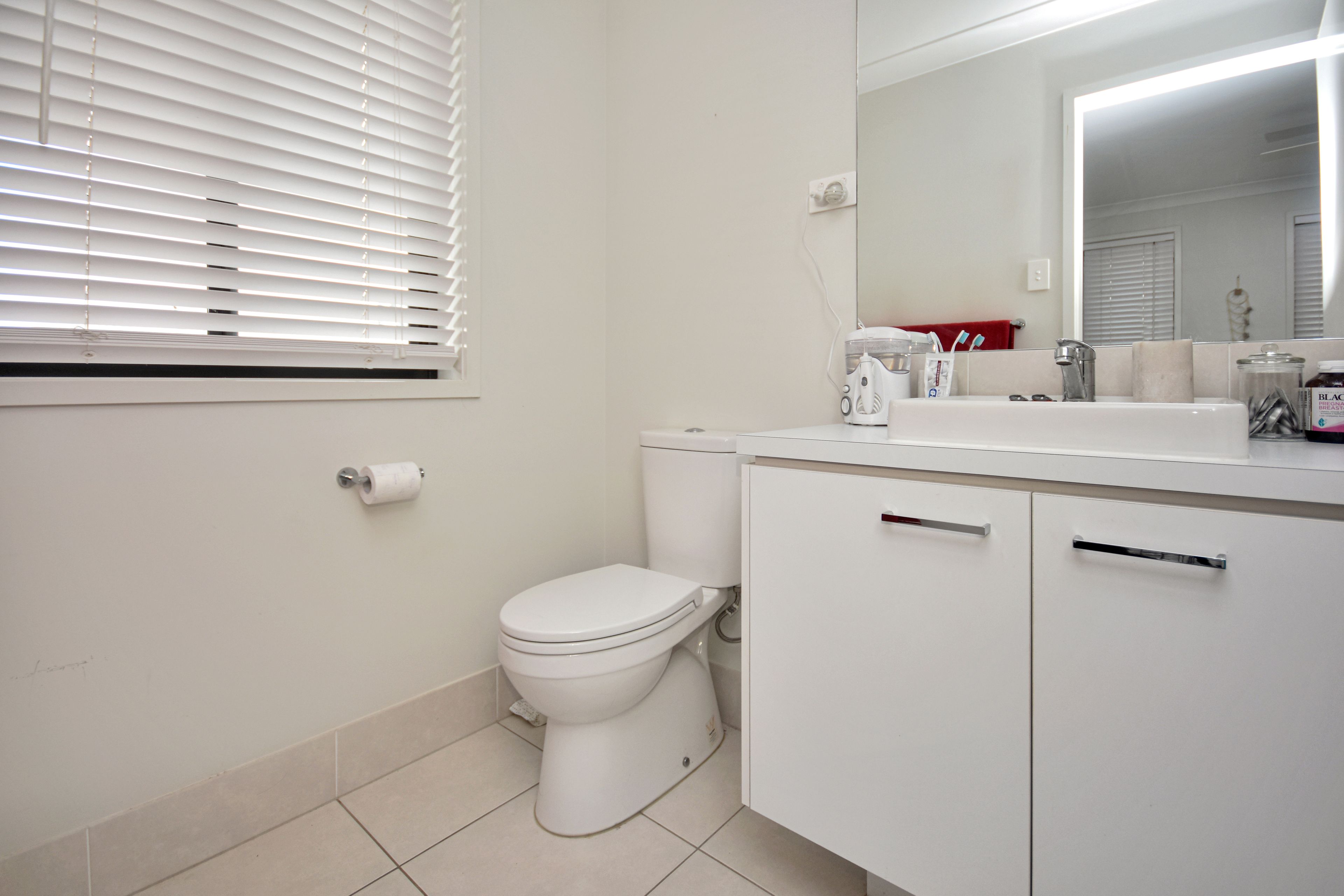 21 Sanctuary Crescent — photo 8 of 18
