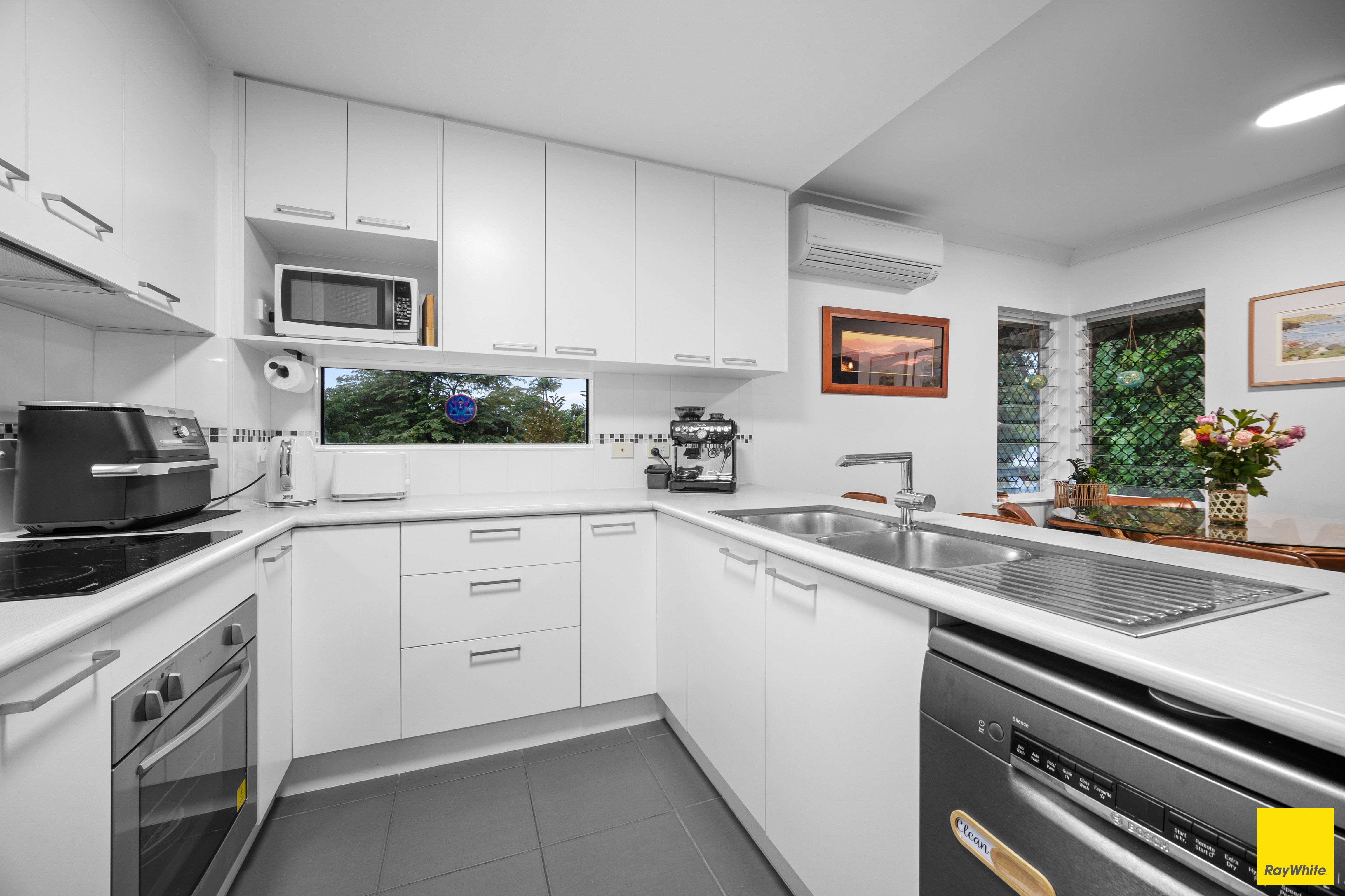 4/109 Callaghan Street — photo 4 of 15